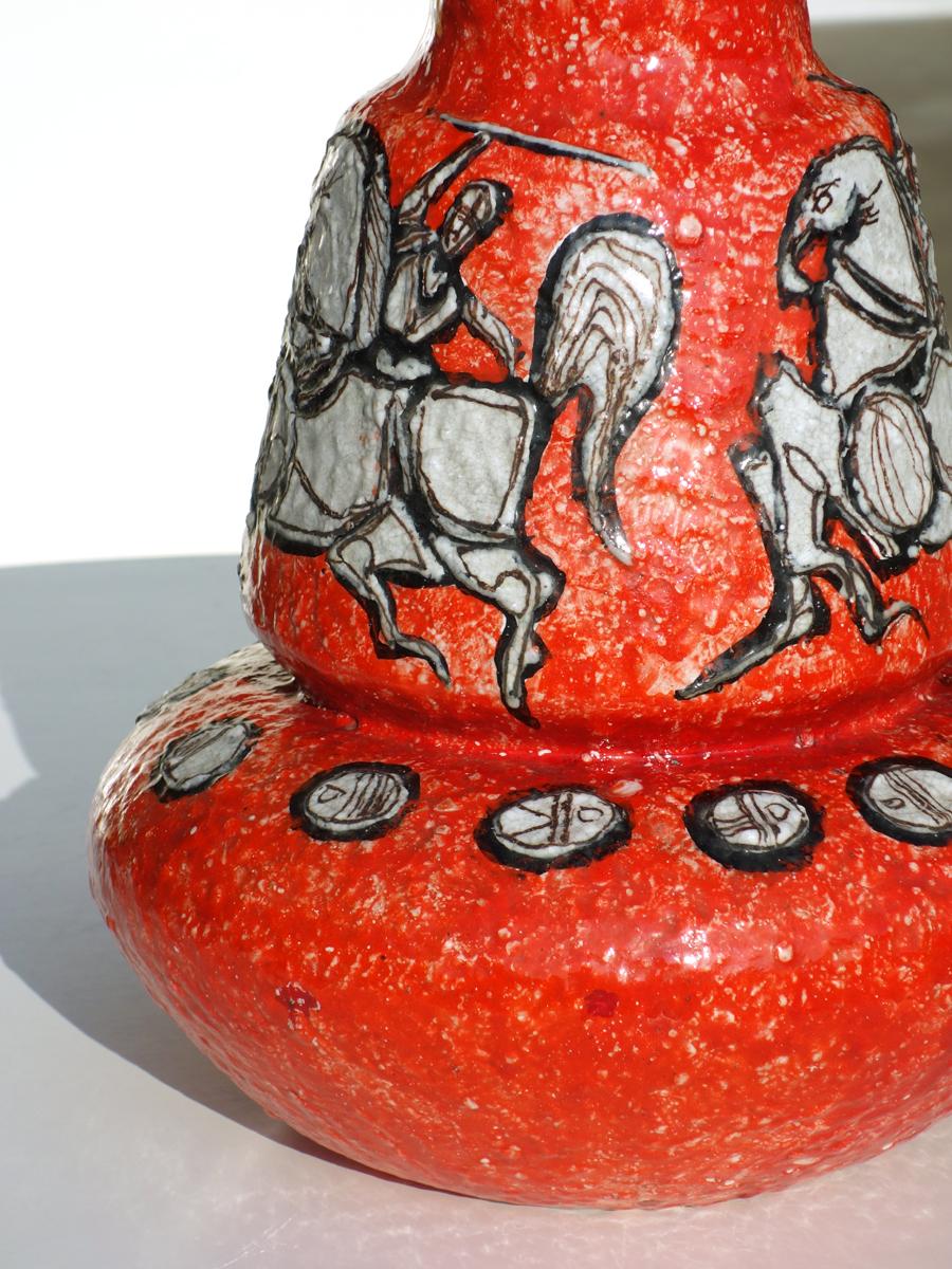1950er Titano San Marino Italienische Midcentury Modern Rote Keramik Vase (Moderne der Mitte des Jahrhunderts) im Angebot