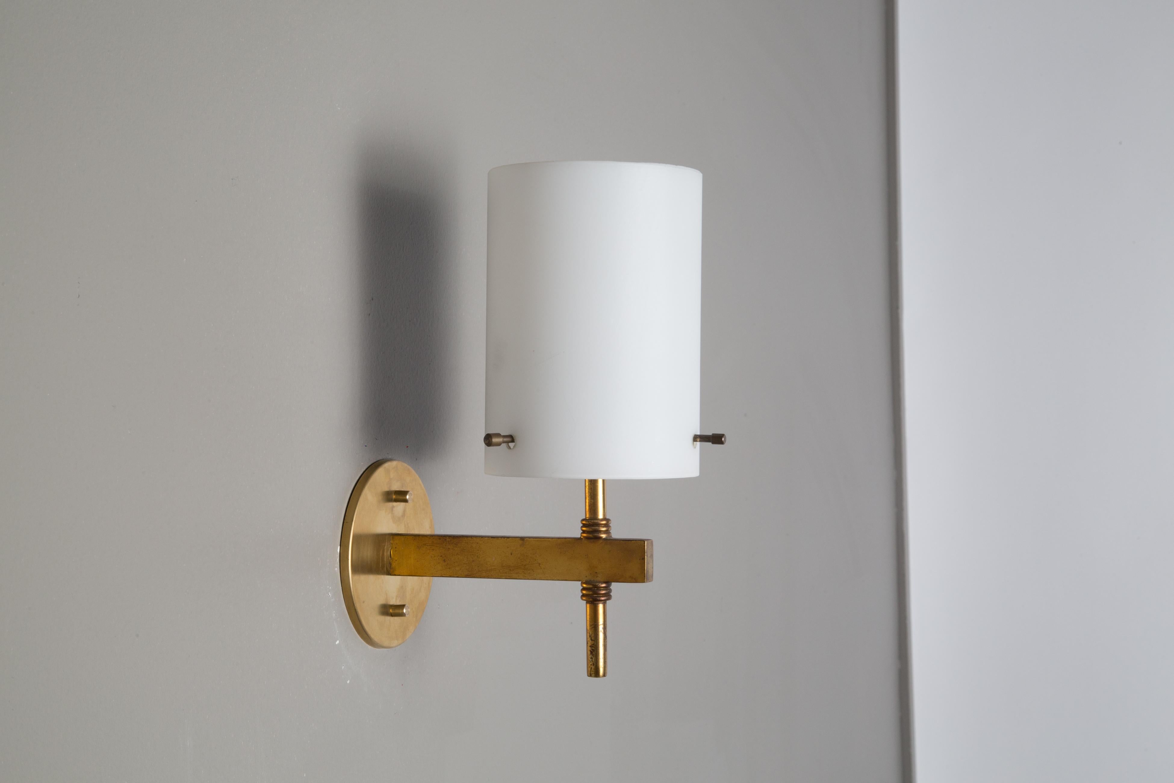 1950s Tito Agnoli Brass & Glass Cylindrical Wall Lamp for O-Luce 3