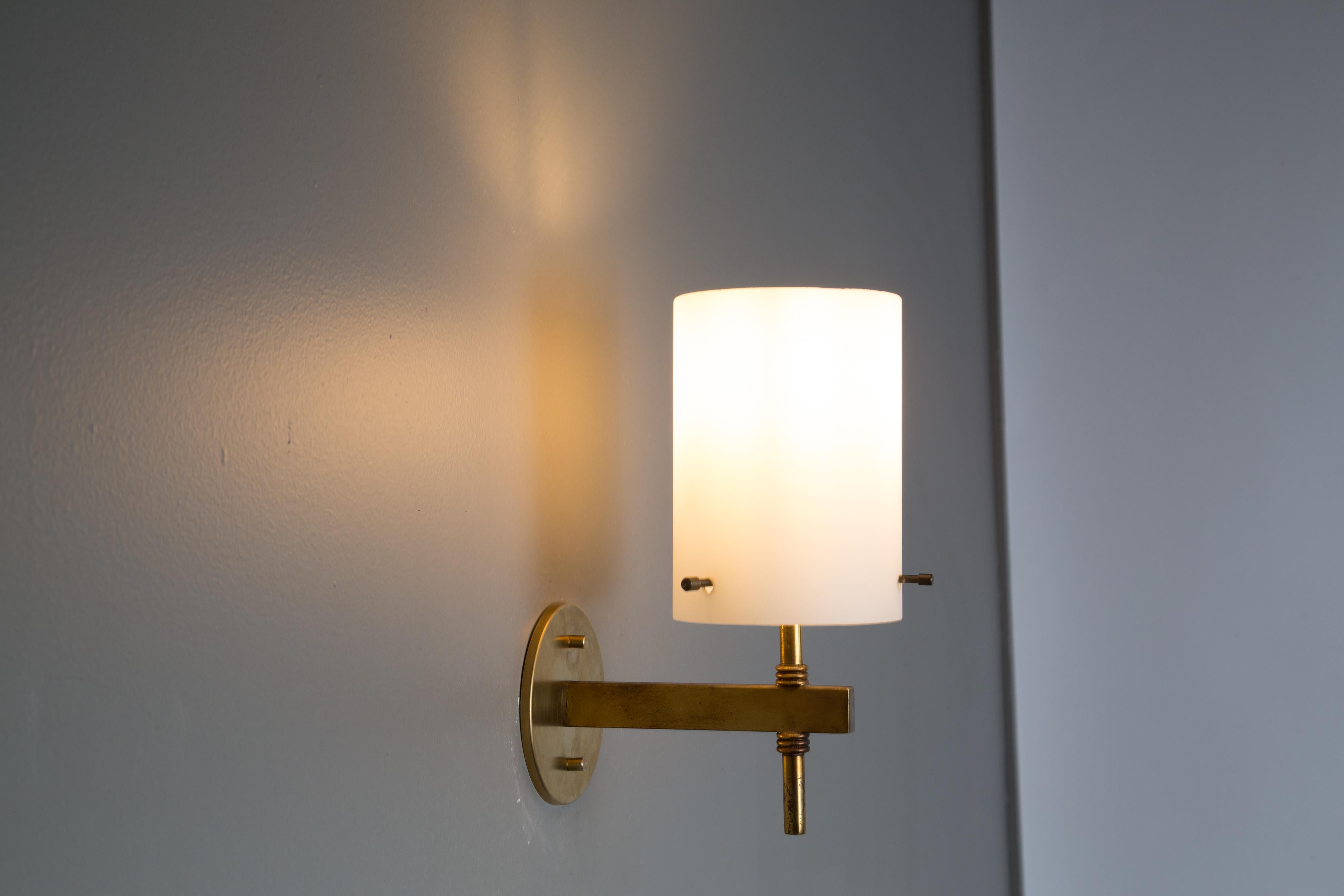 1950s Tito Agnoli Brass & Glass Cylindrical Wall Lamp for O-Luce 5