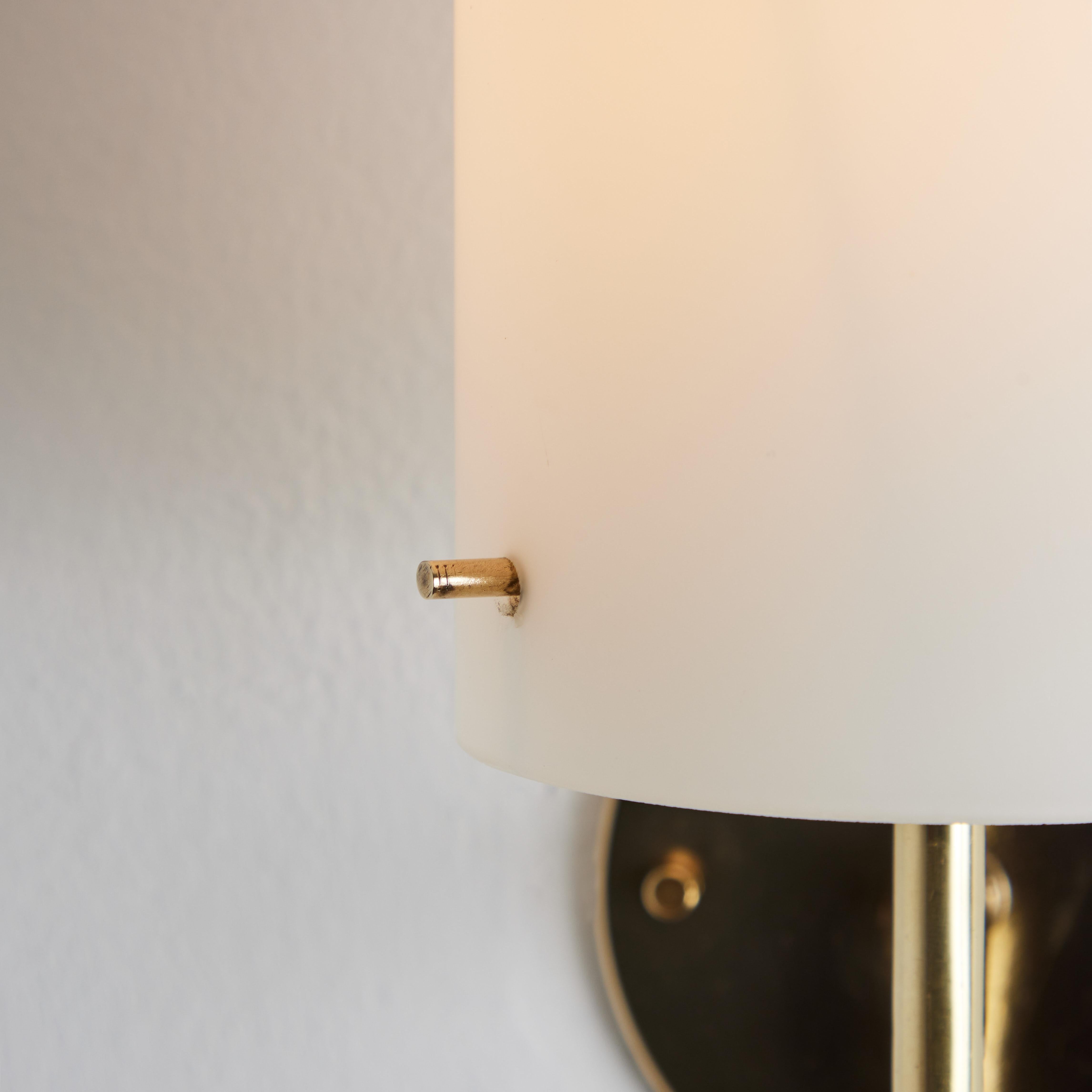 1950s Tito Agnoli Brass & Glass Cylindrical Wall Lamp for O-Luce For Sale 2