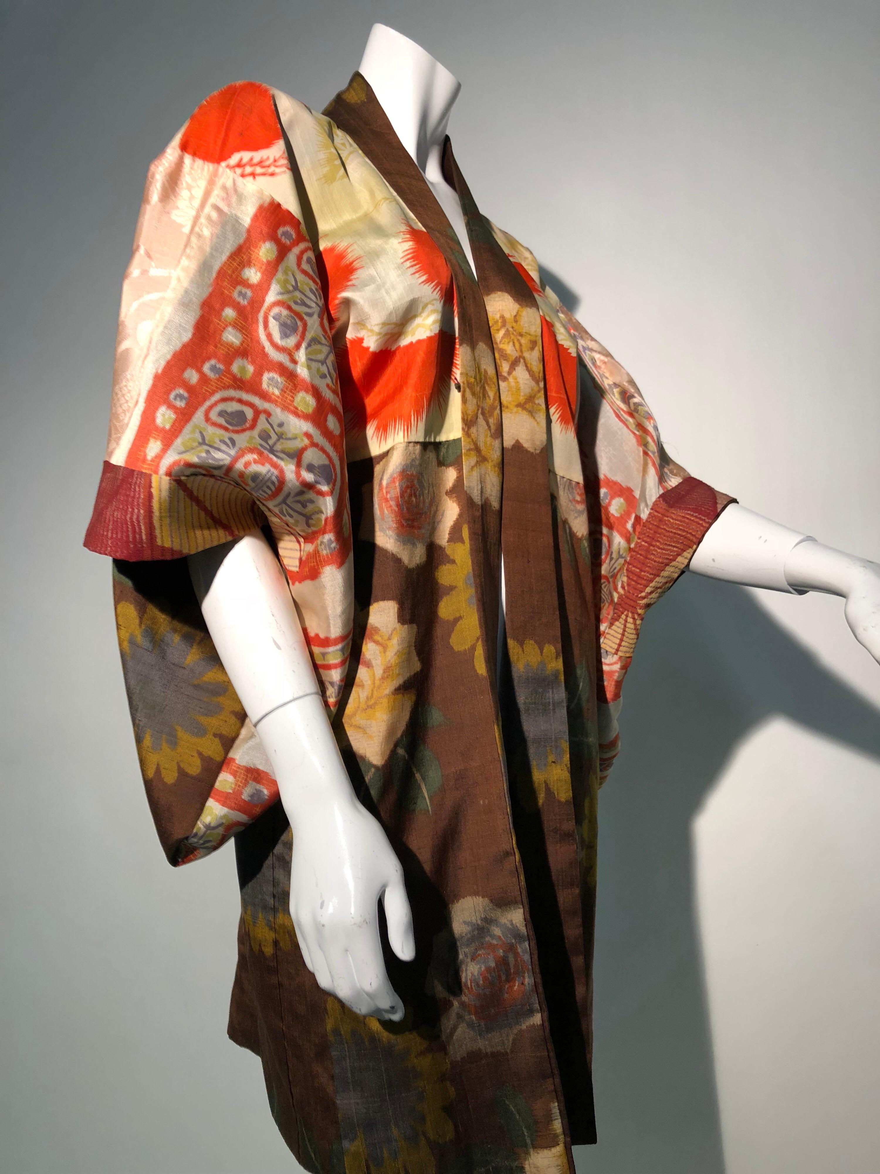 1950s Tobacco Brown Silk Kimono W/ Autumnal Floral Pattern & Contrasting Lining 1