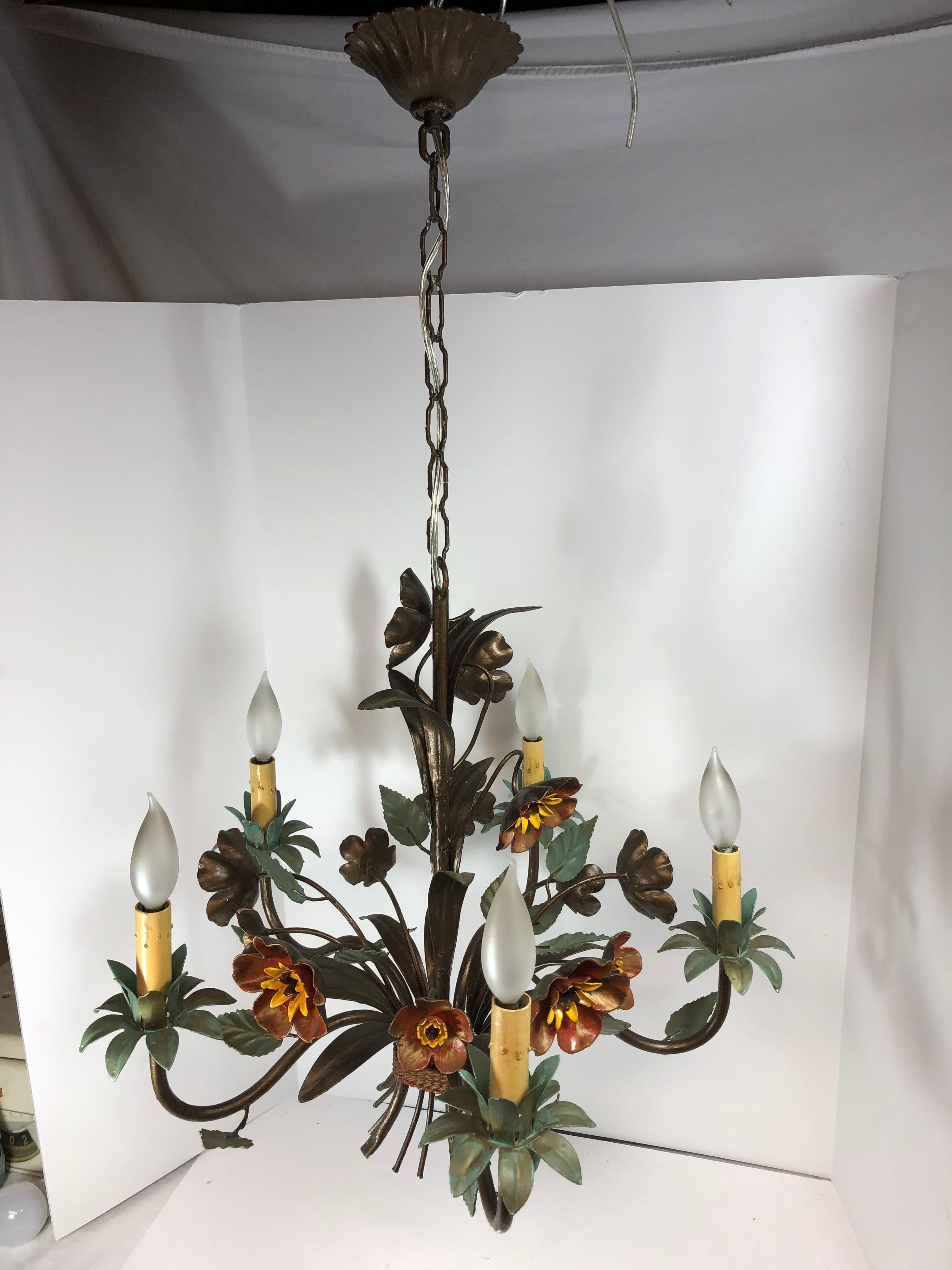 Tole Painted Italian Floral Chandelier 5