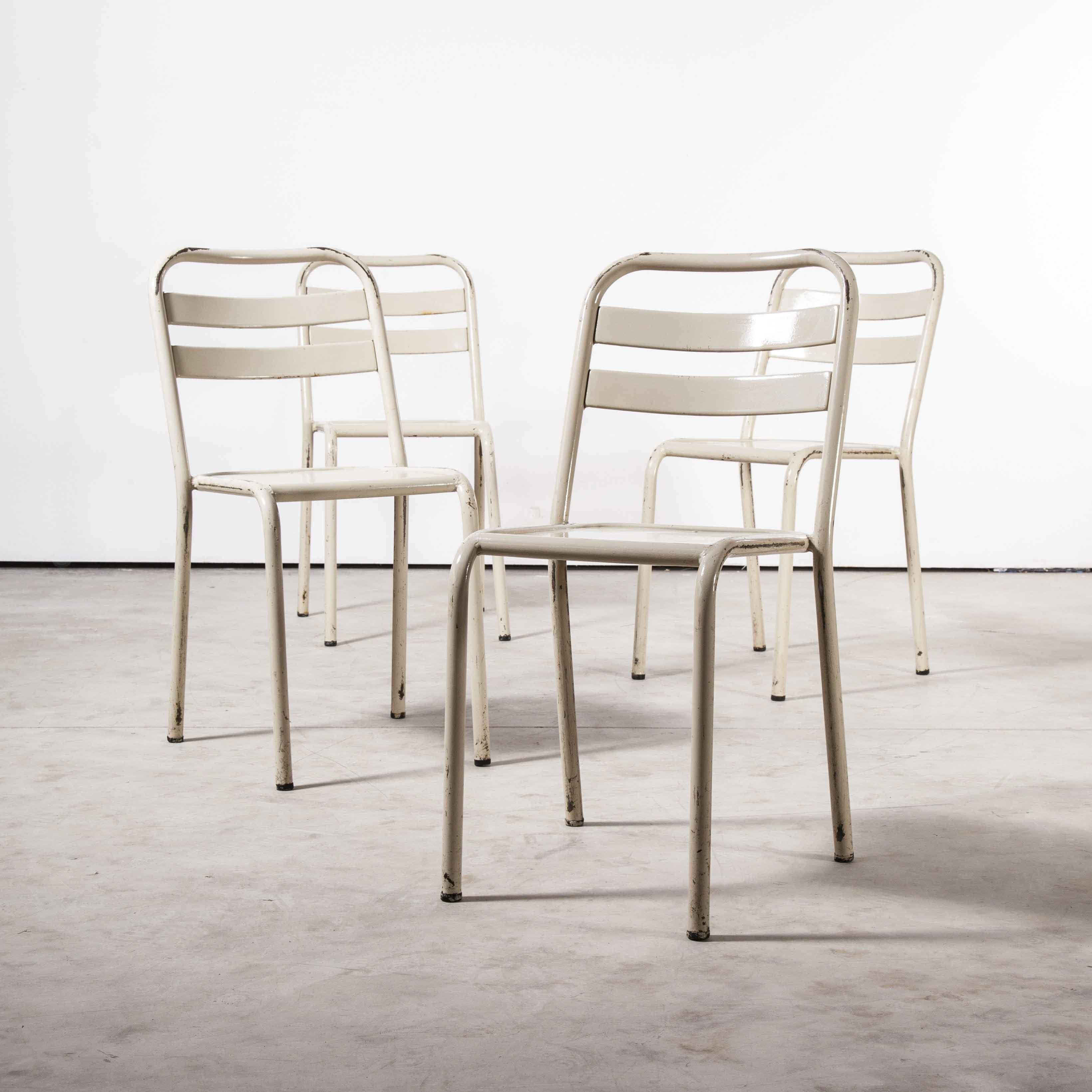 chaise tolix t2