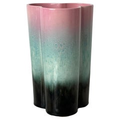 Retro 1950's Trefoil Clover Leaf Pink Vase