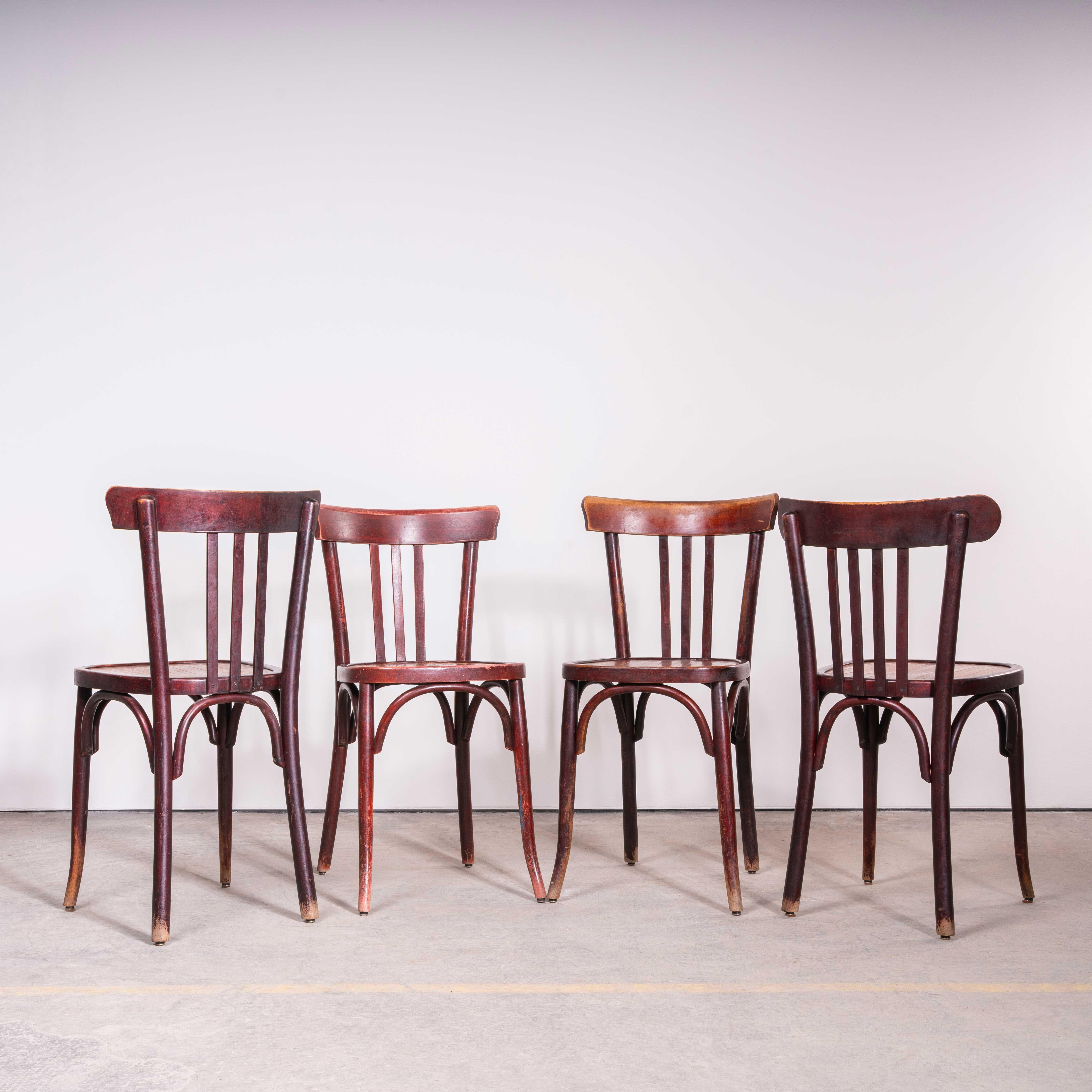 Legno curvato Sedie da pranzo in bengala bicolore Tri-Slat degli anni '50 - Buona quantità disponibile in vendita