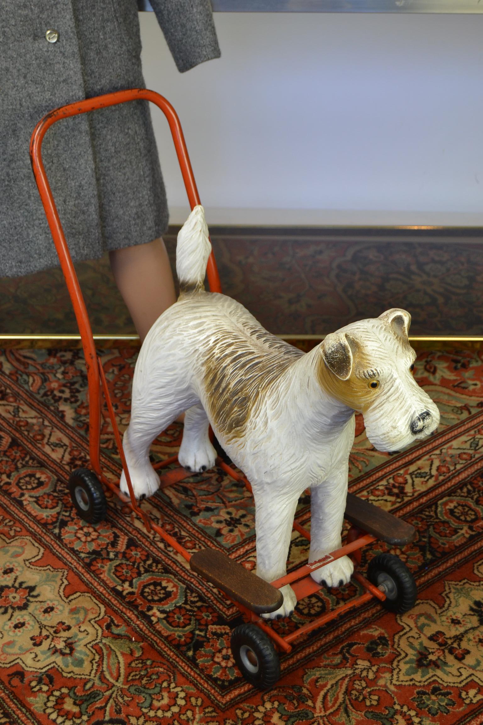 1950s Triang Push Along Toy with Fox Terrier Dog 9