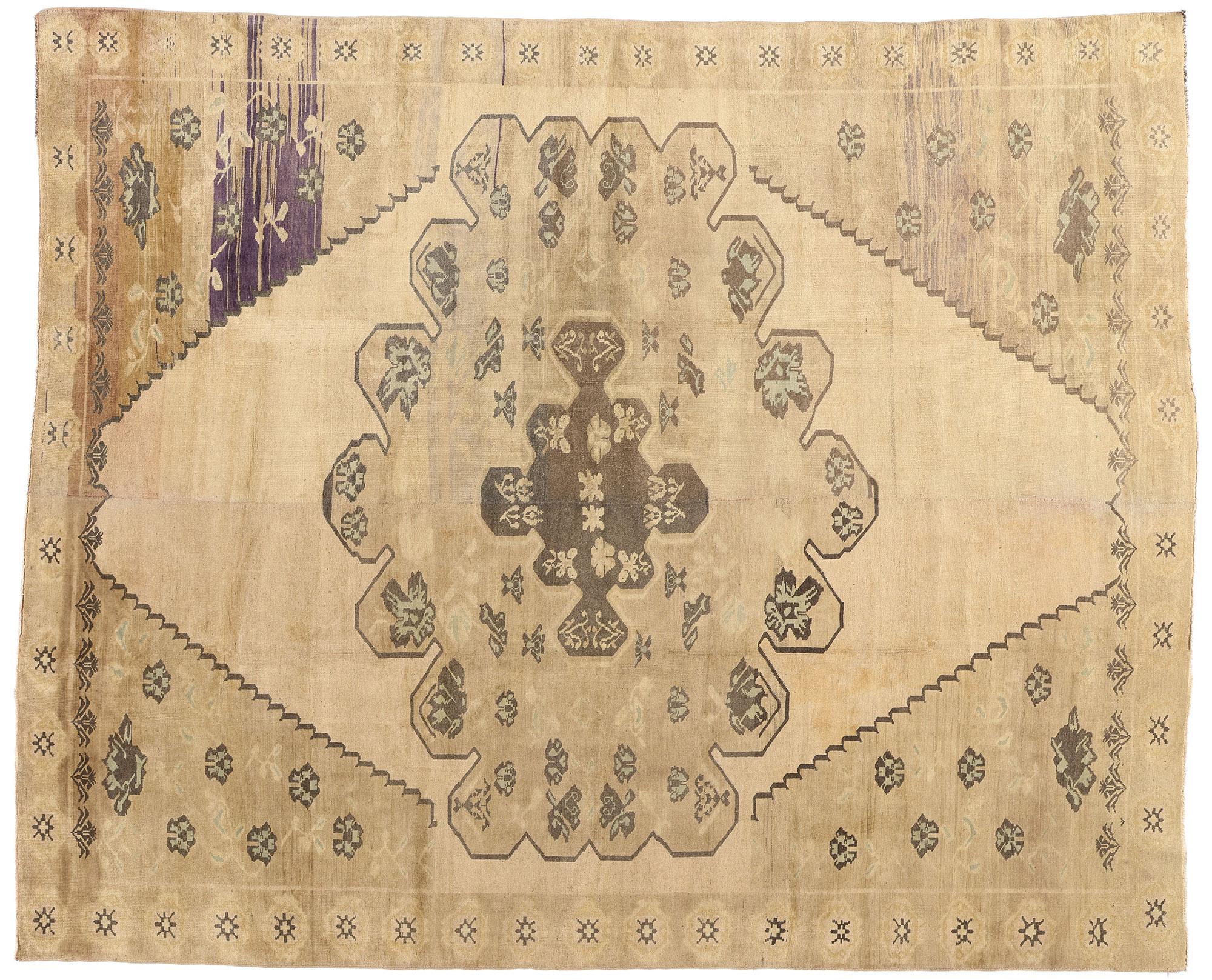 1950's Turkish Oushak Carpet with Modern Style For Sale 4