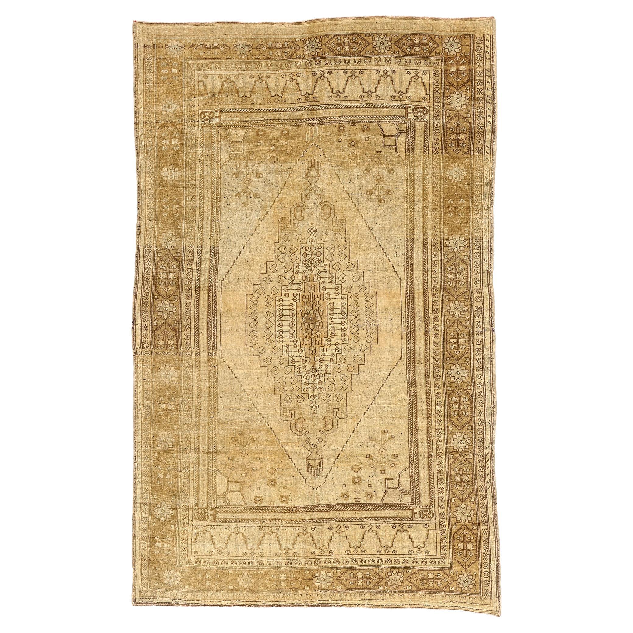 Tapis turc Oushak des années 1950, style traditionnel, couleurs terreuses chaudes