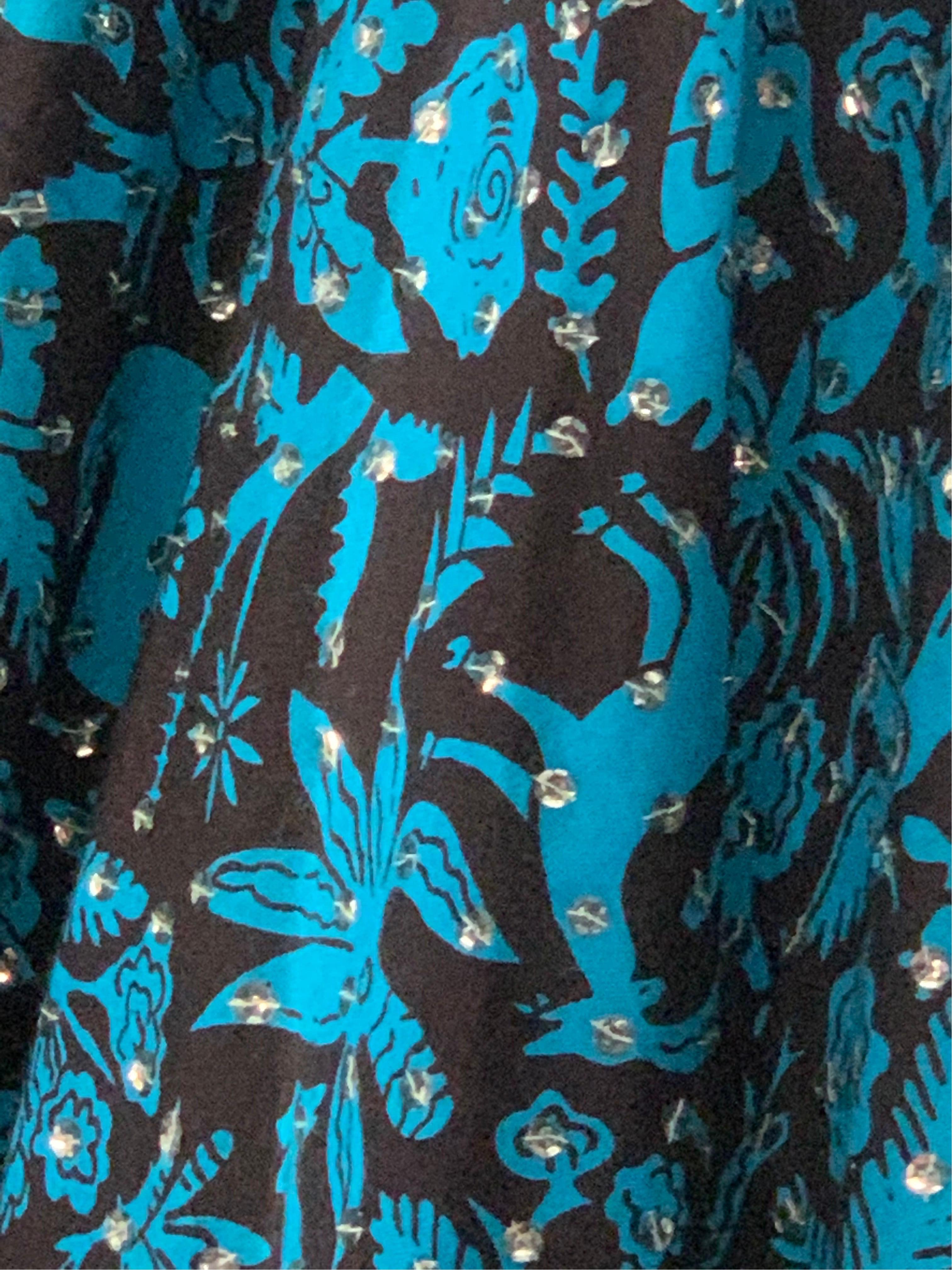 1950s Turquoise & Black Folkloric Print Cotton Summer Dress w/ Scattered Sequins For Sale 10