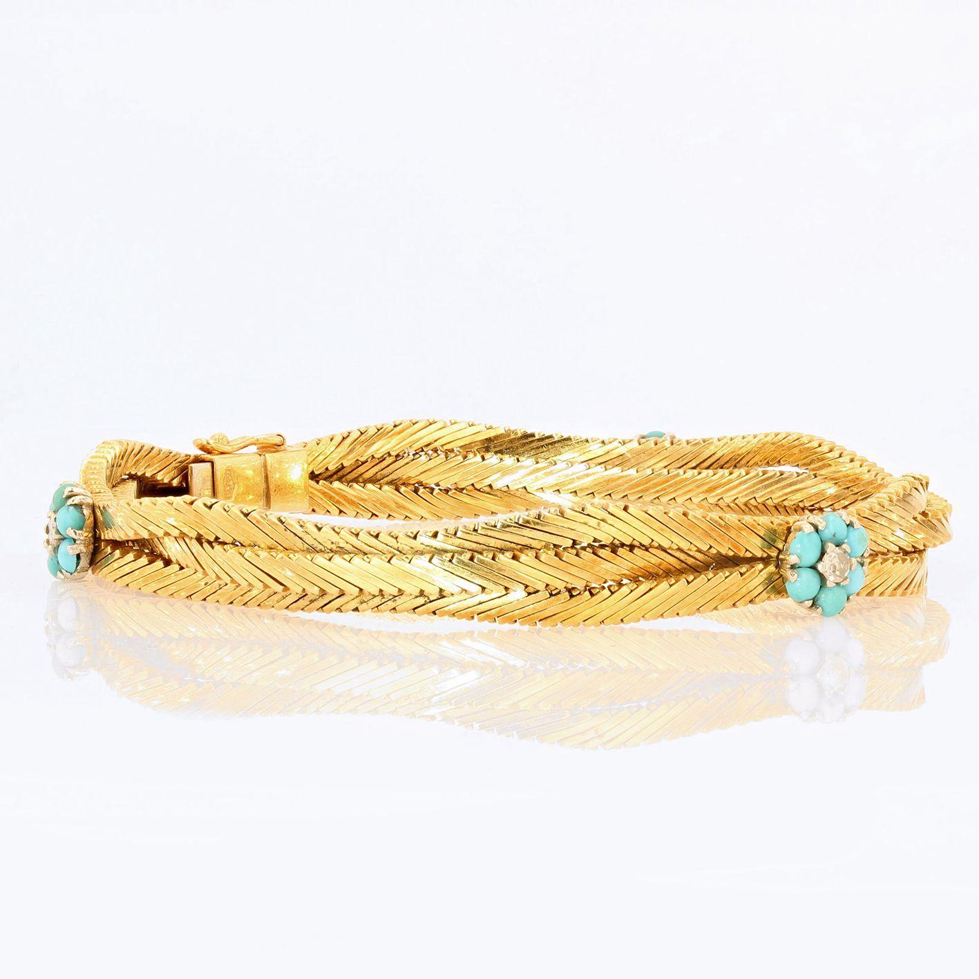 1950s Turquoise Diamond Flowers 18 Karat Yellow Gold Bracelet In Good Condition For Sale In Poitiers, FR