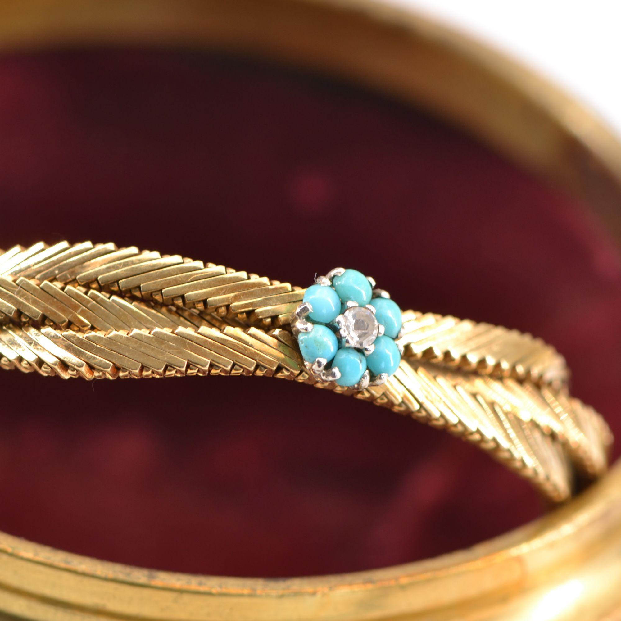 Women's 1950s Turquoise Diamond Flowers 18 Karat Yellow Gold Bracelet For Sale