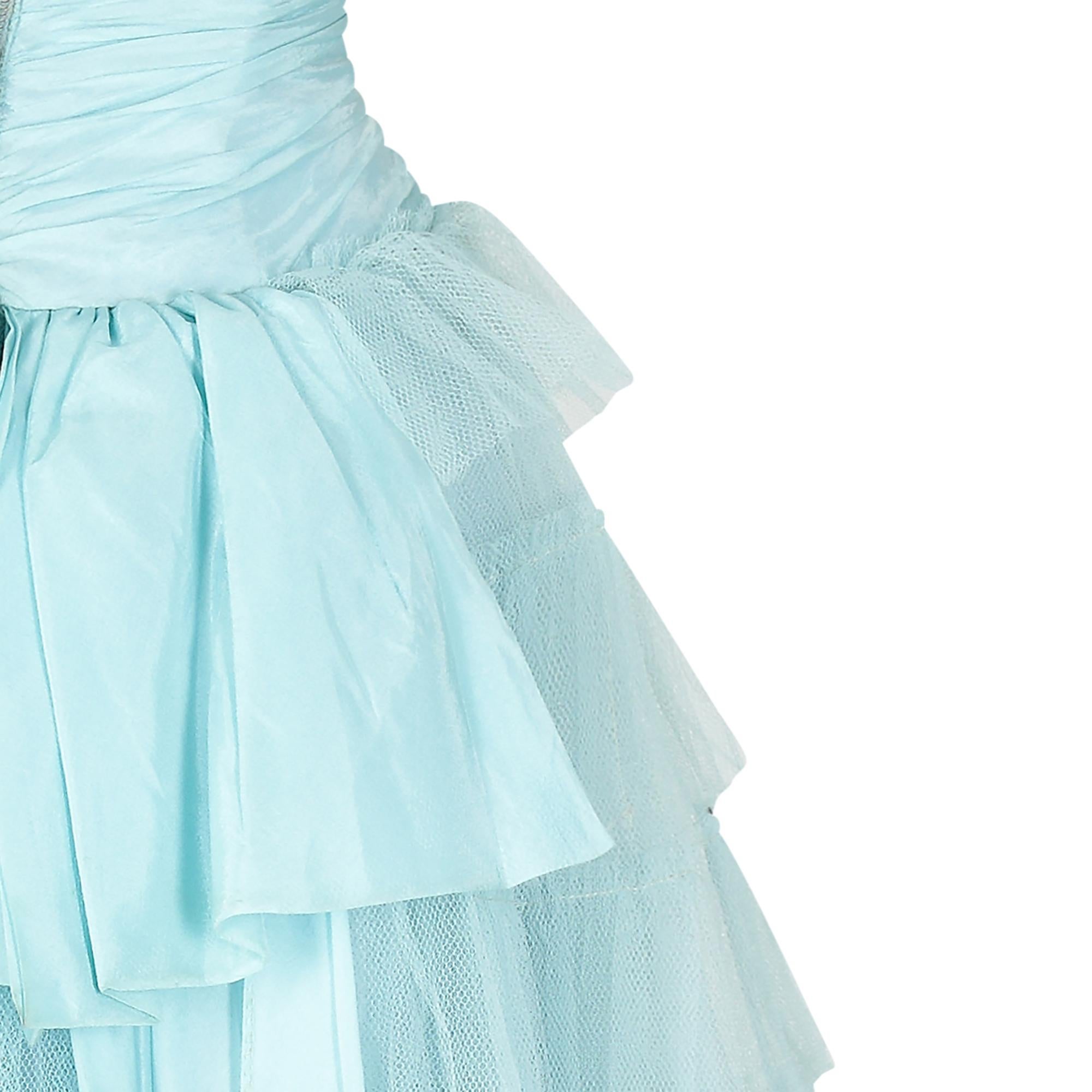1950er Türkisfarbenes mehrlagiges Tüllnetz-Halfterneck-Kleid im Zustand „Gut“ im Angebot in London, GB