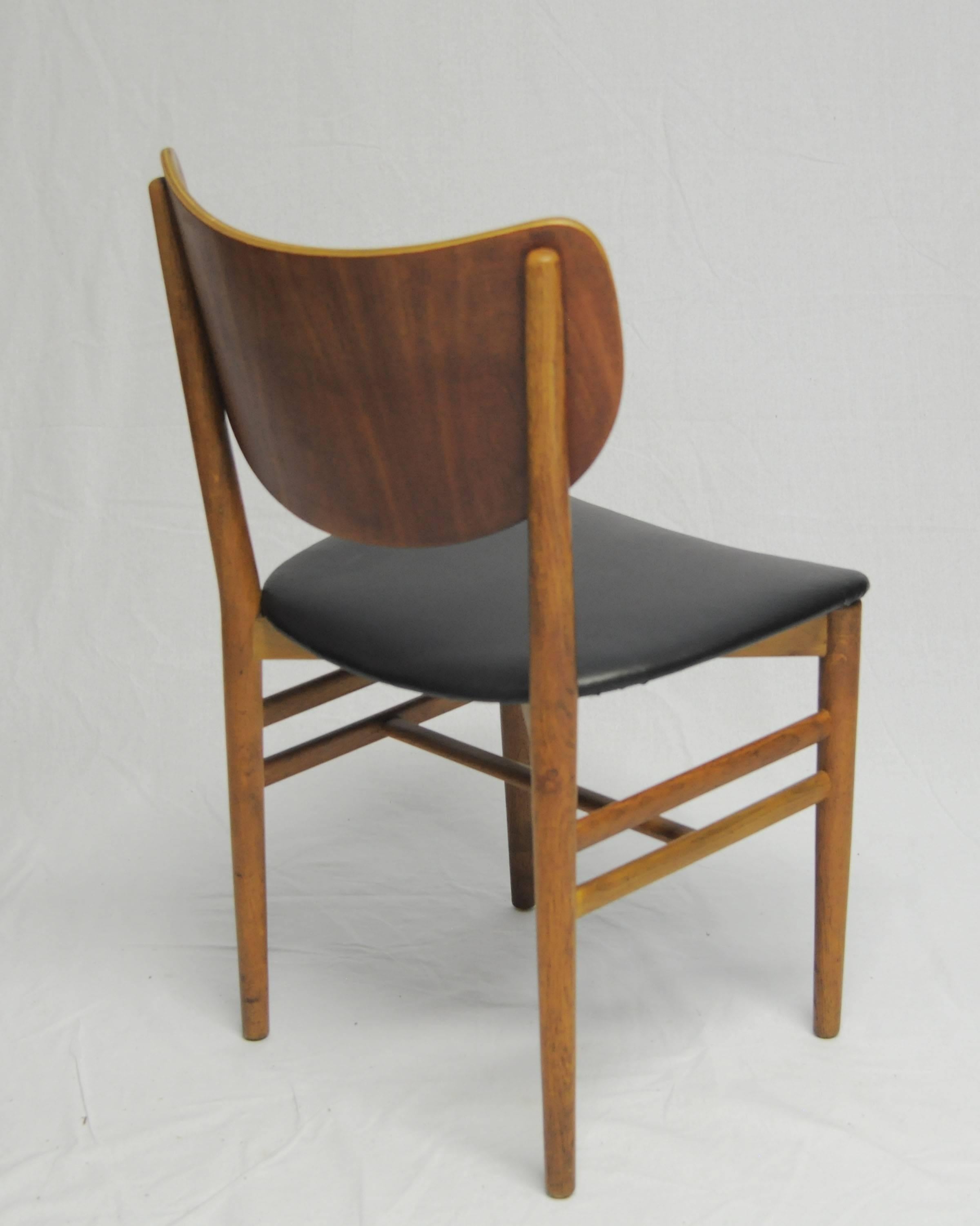 1950s Twelve Niels Koppel Dining Chairs in Teak and Oak by Slagelse Møbelfabrik 1