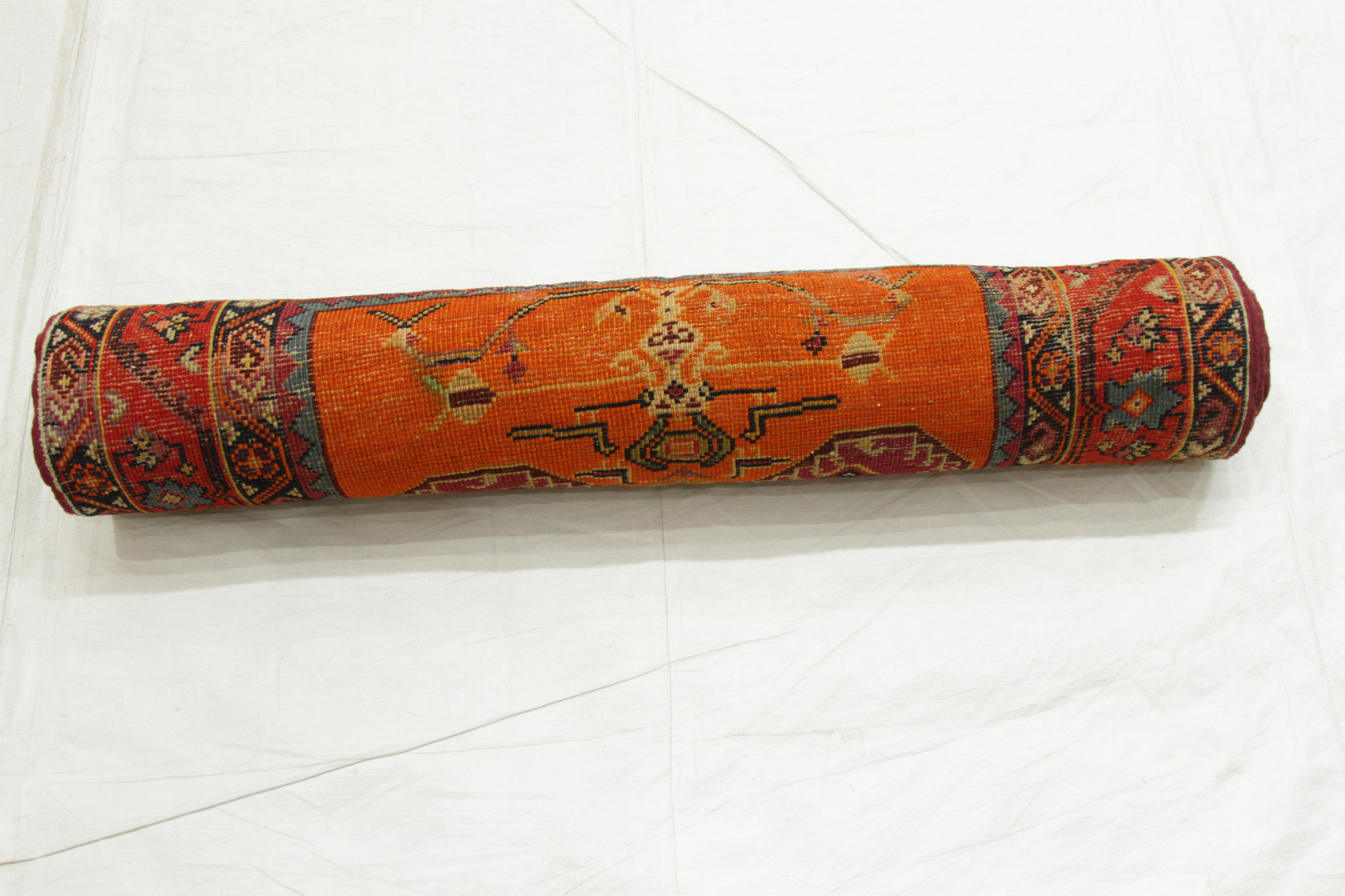 Tapis persan ancien jumeau des années 1950 avec motif de pierres précieuses tissé à la main de style Karabagh en vente 3