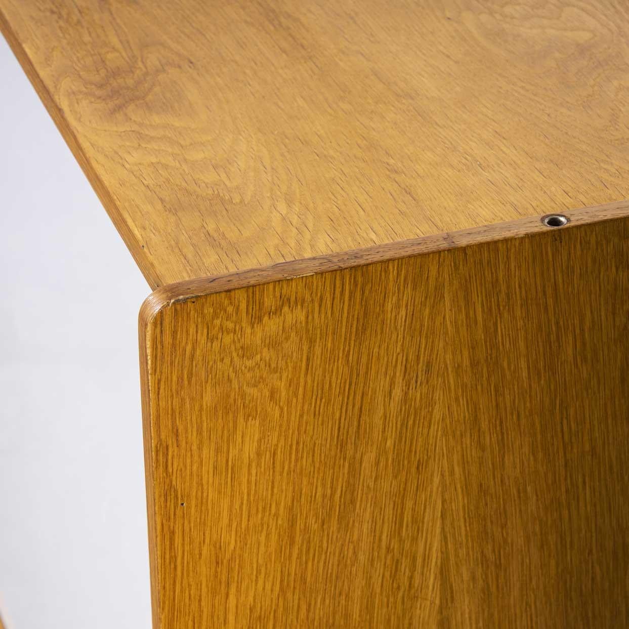 Armadio a due ante del 1950 di Jiri Jiroutek per For Interieur Praha in vendita 5