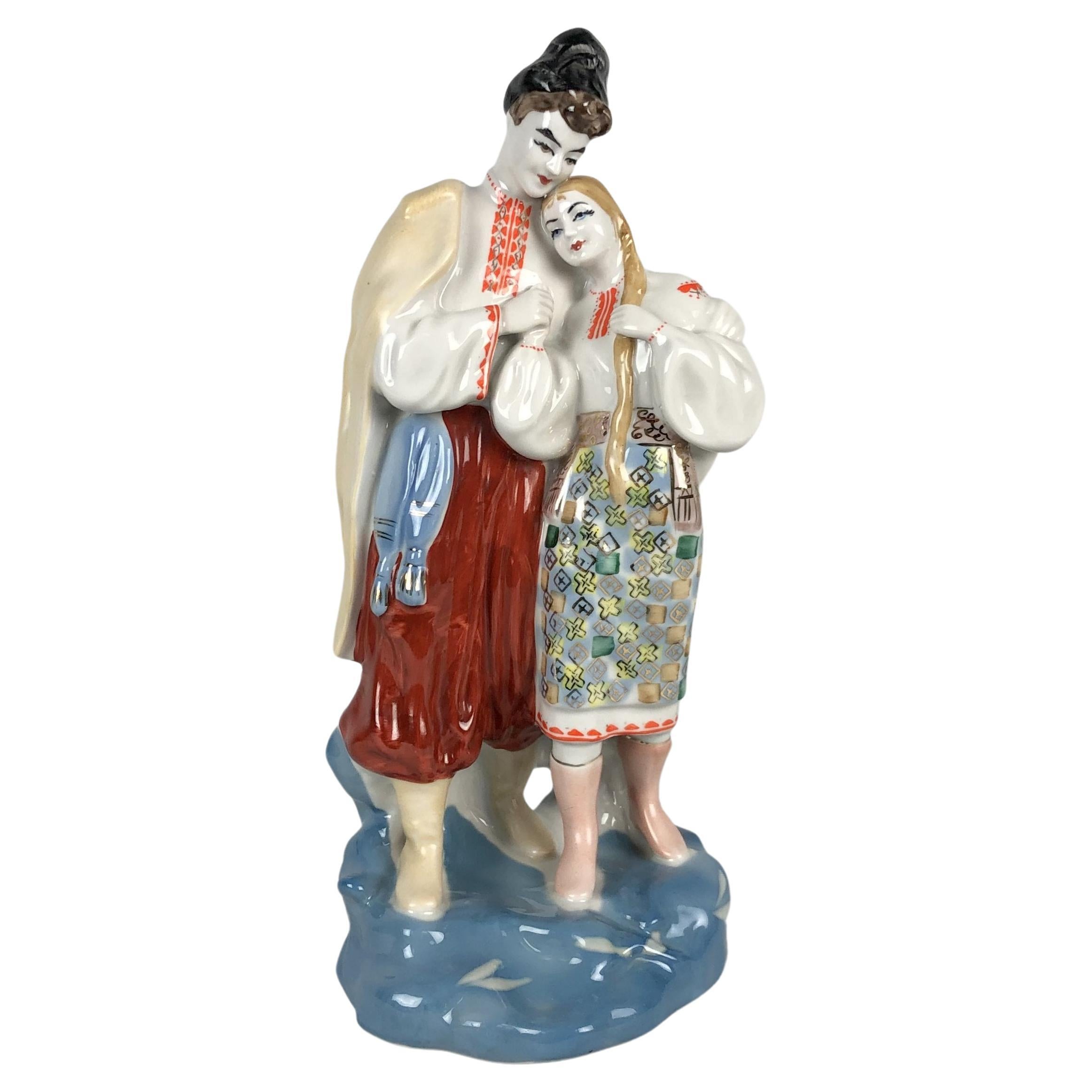 1950's Ukrainian Porcelain Statuette of Lovers For Sale