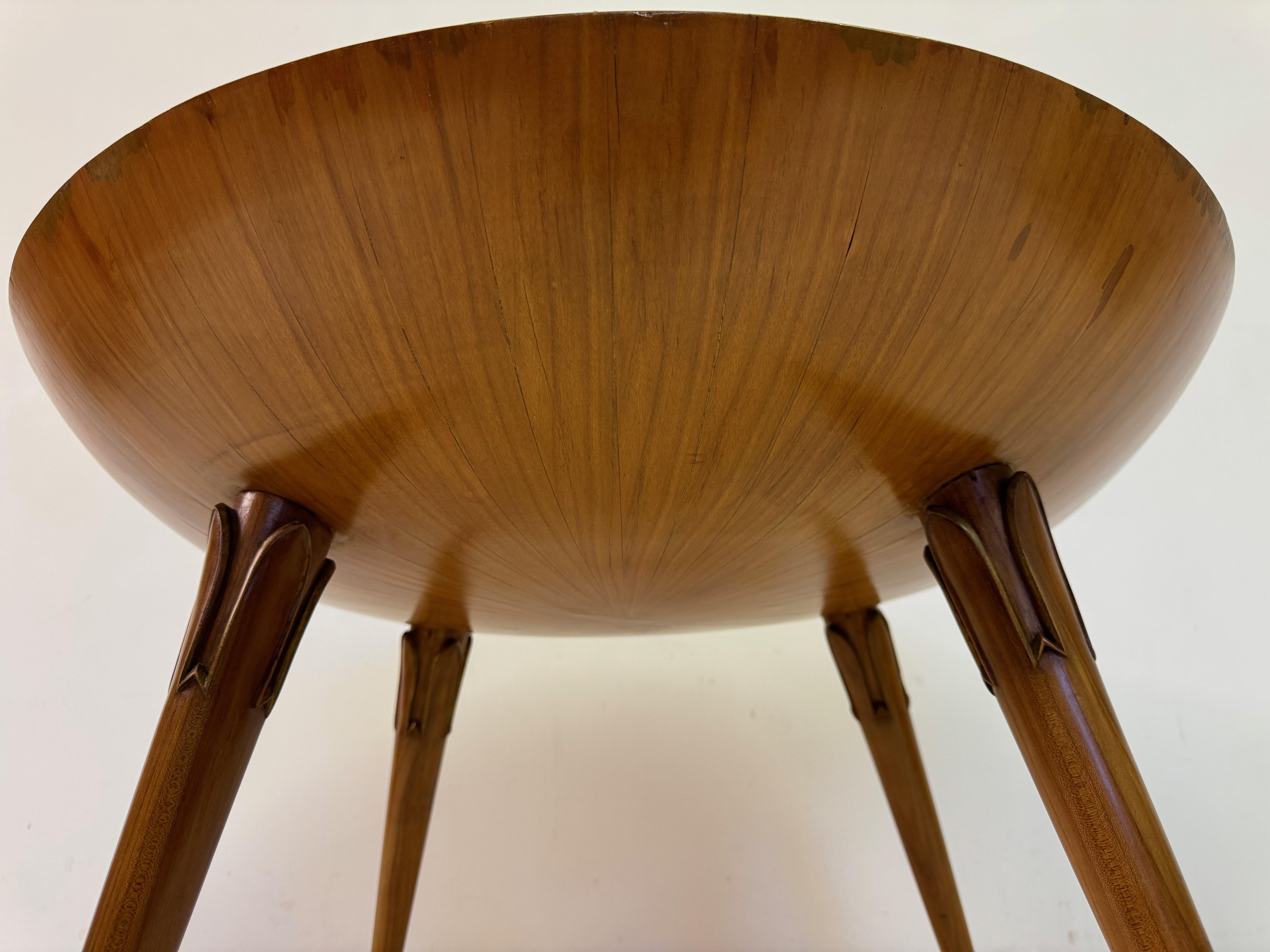 Table basse italienne insolite des années 1950 avec modèle de poisson en vente 3