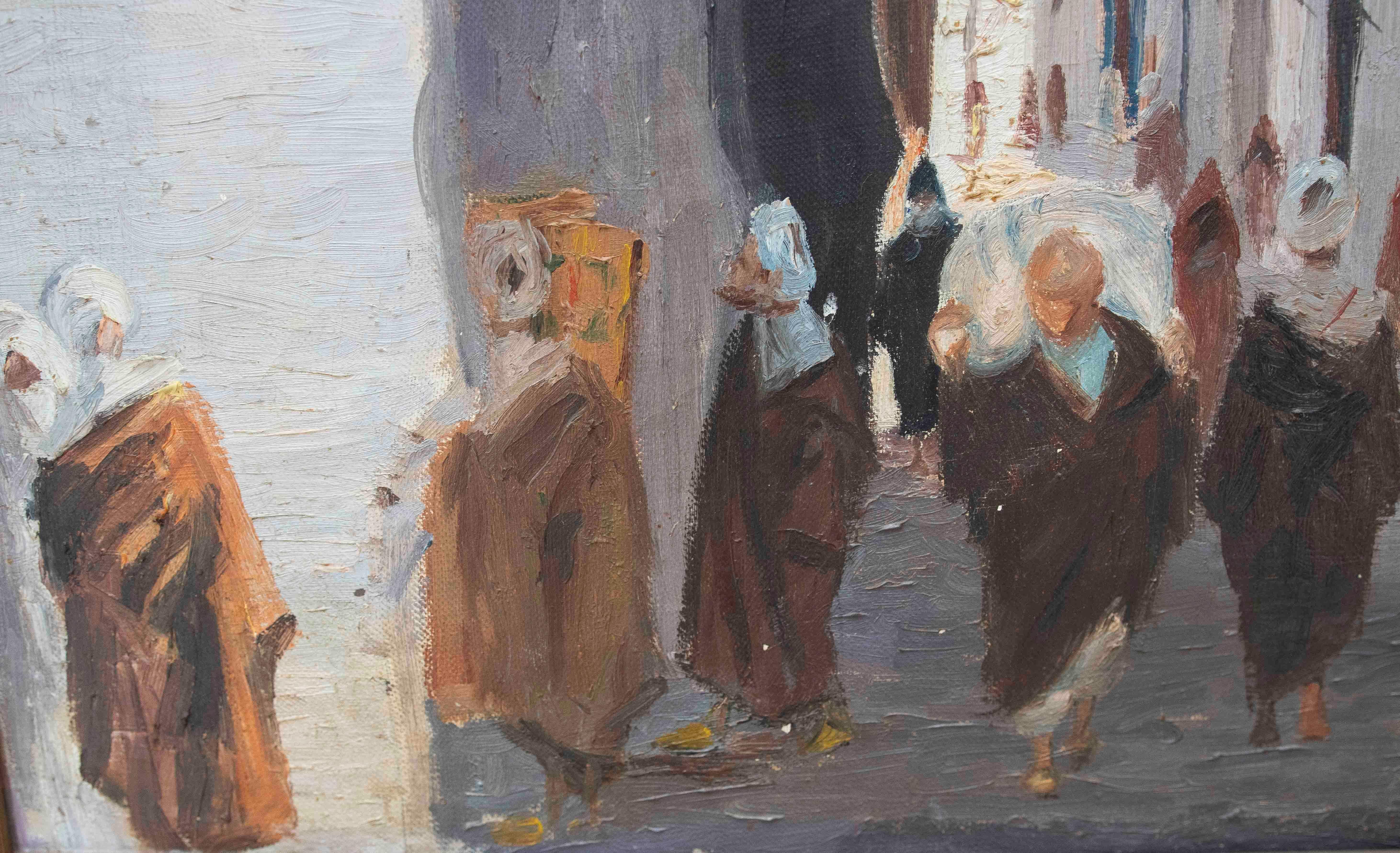 1950s Urban Scene Under an Arch on a Street in an Eastern North African City In Good Condition For Sale In Marbella, ES