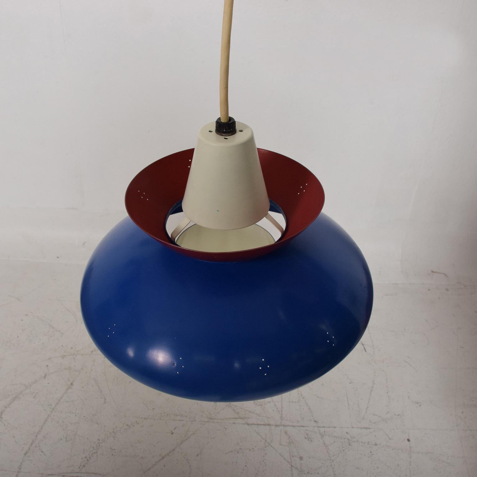 1950s USA Patriotic Pendant Light Mid-Century Modern Red White and Blue Lamp 2