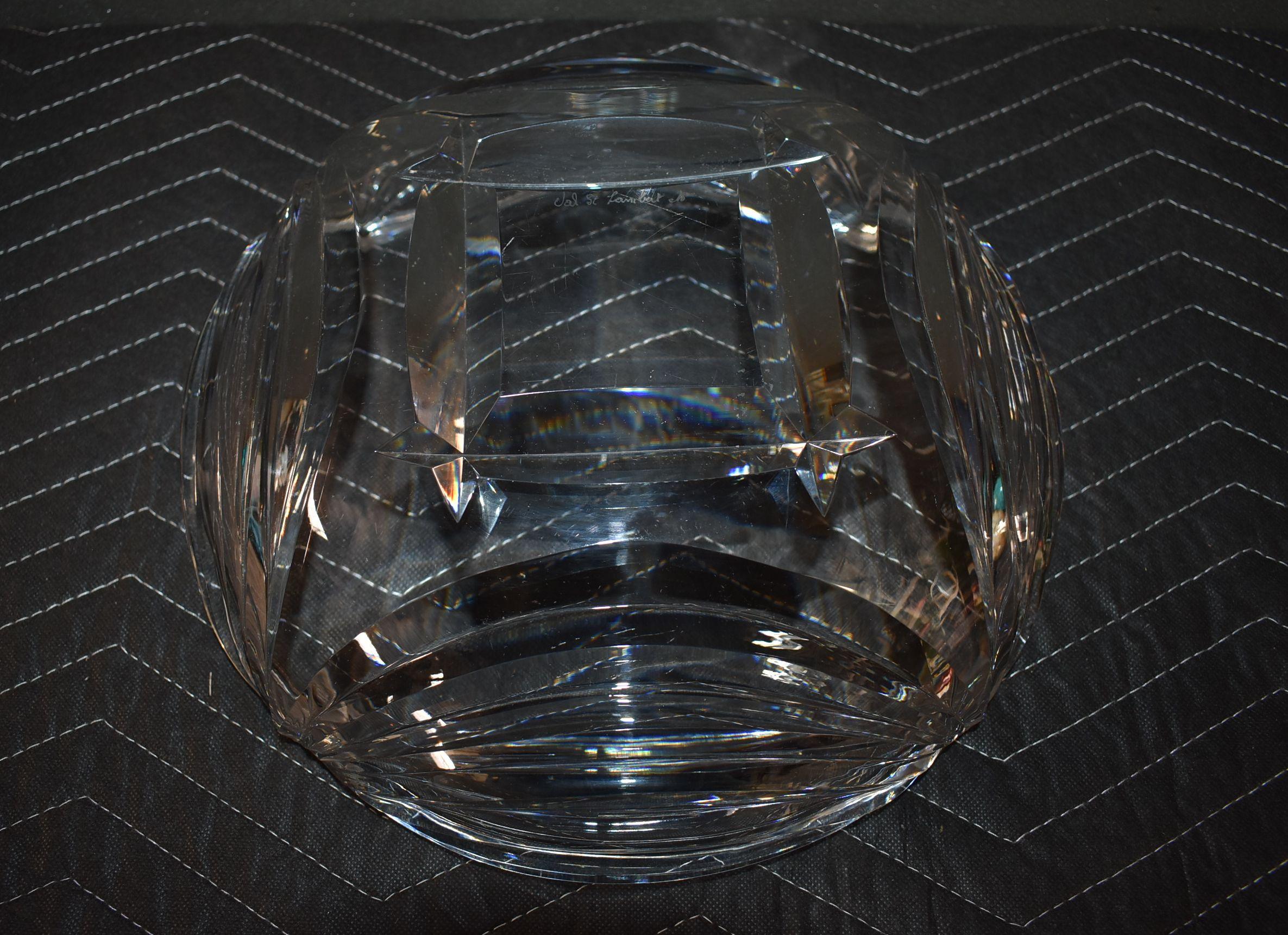 Mid-20th Century 1950s Val Saint Lambert Clear Crystal Center Bowl For Sale