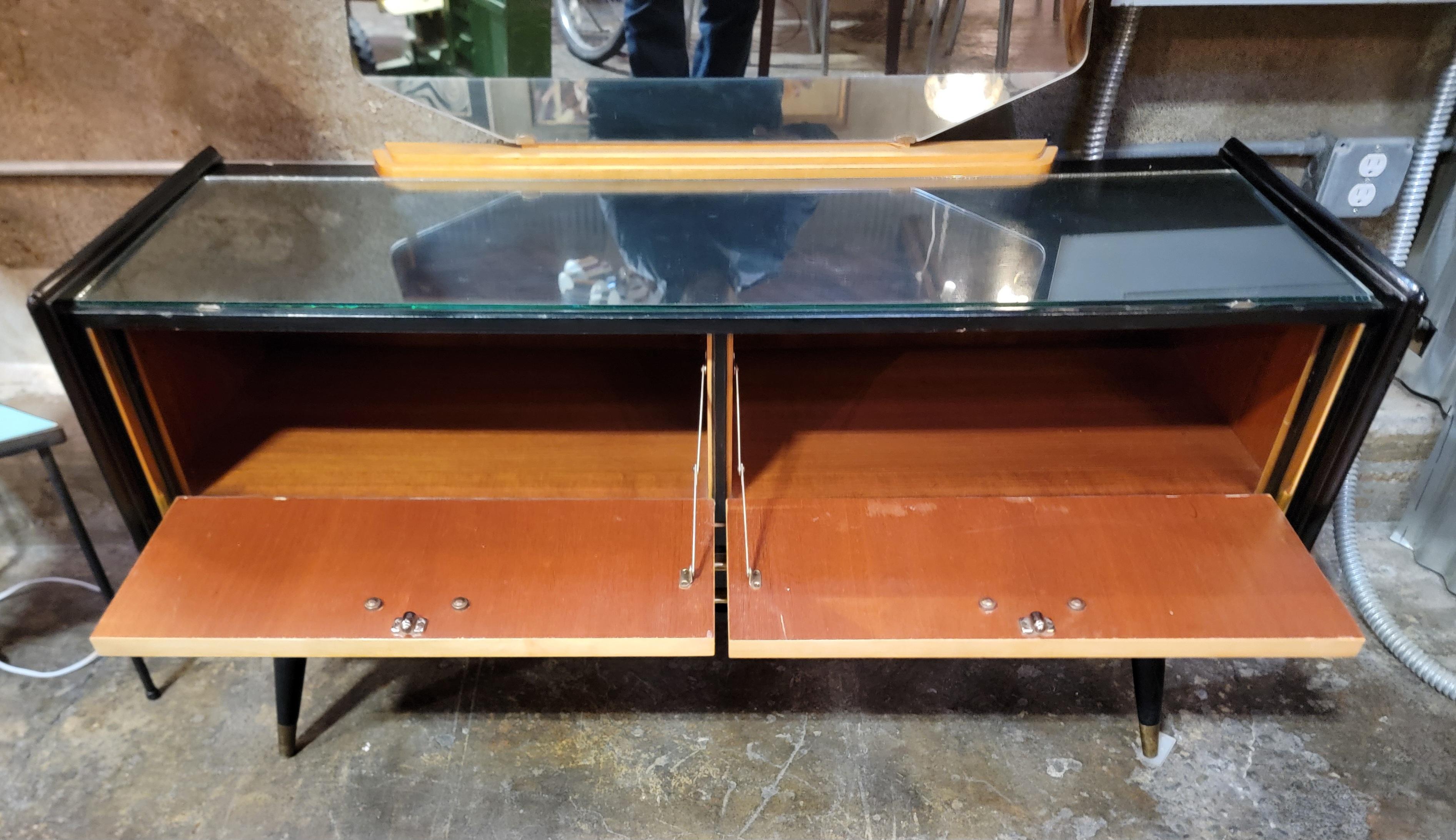 Miroir Coiffeuse des années 1950 avec finition miroir et laque en vente