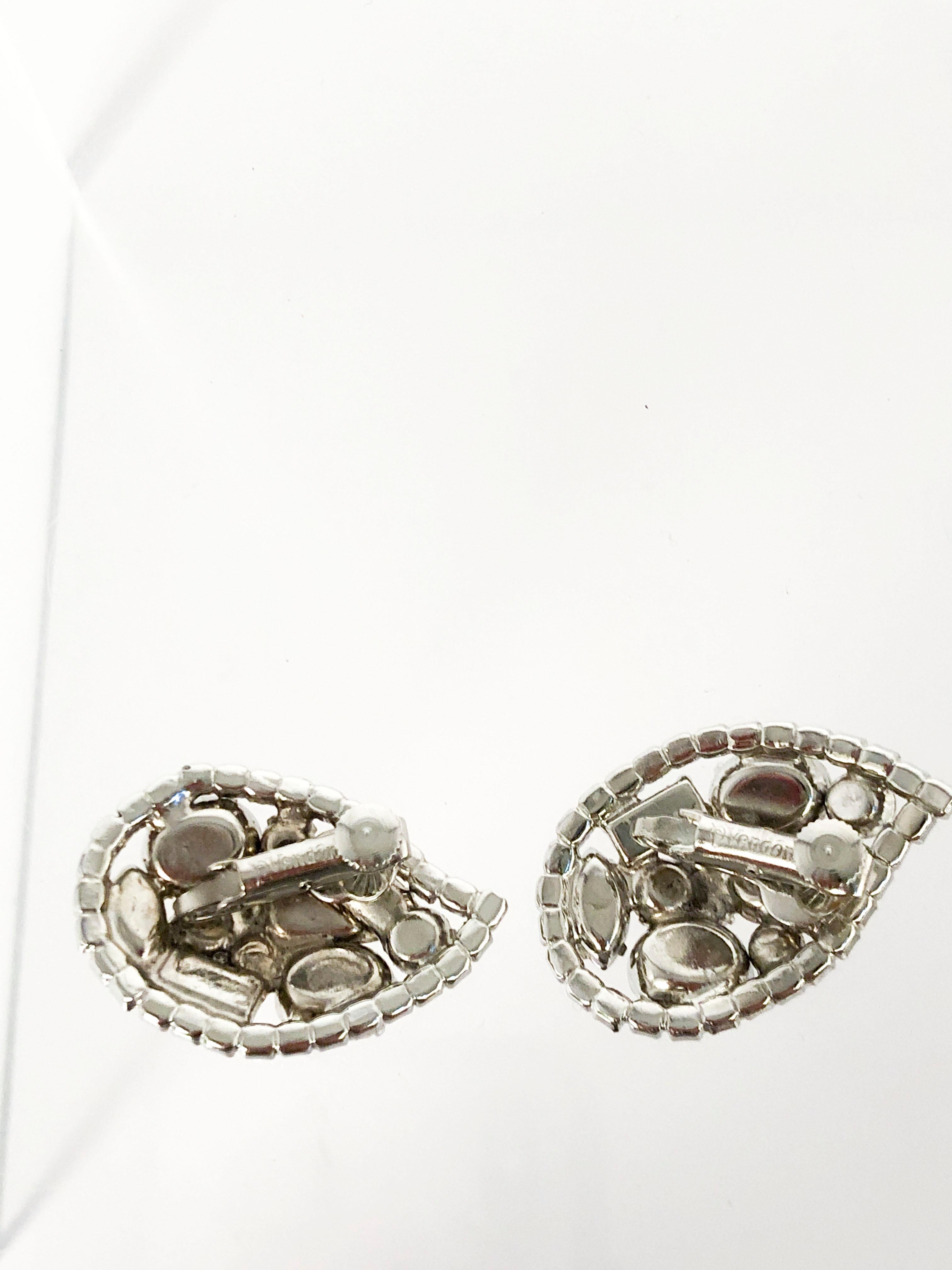 Pendientes Vendome Teardrop Rhinestone de los años 50 en Bueno Estado en San Francisco, CA