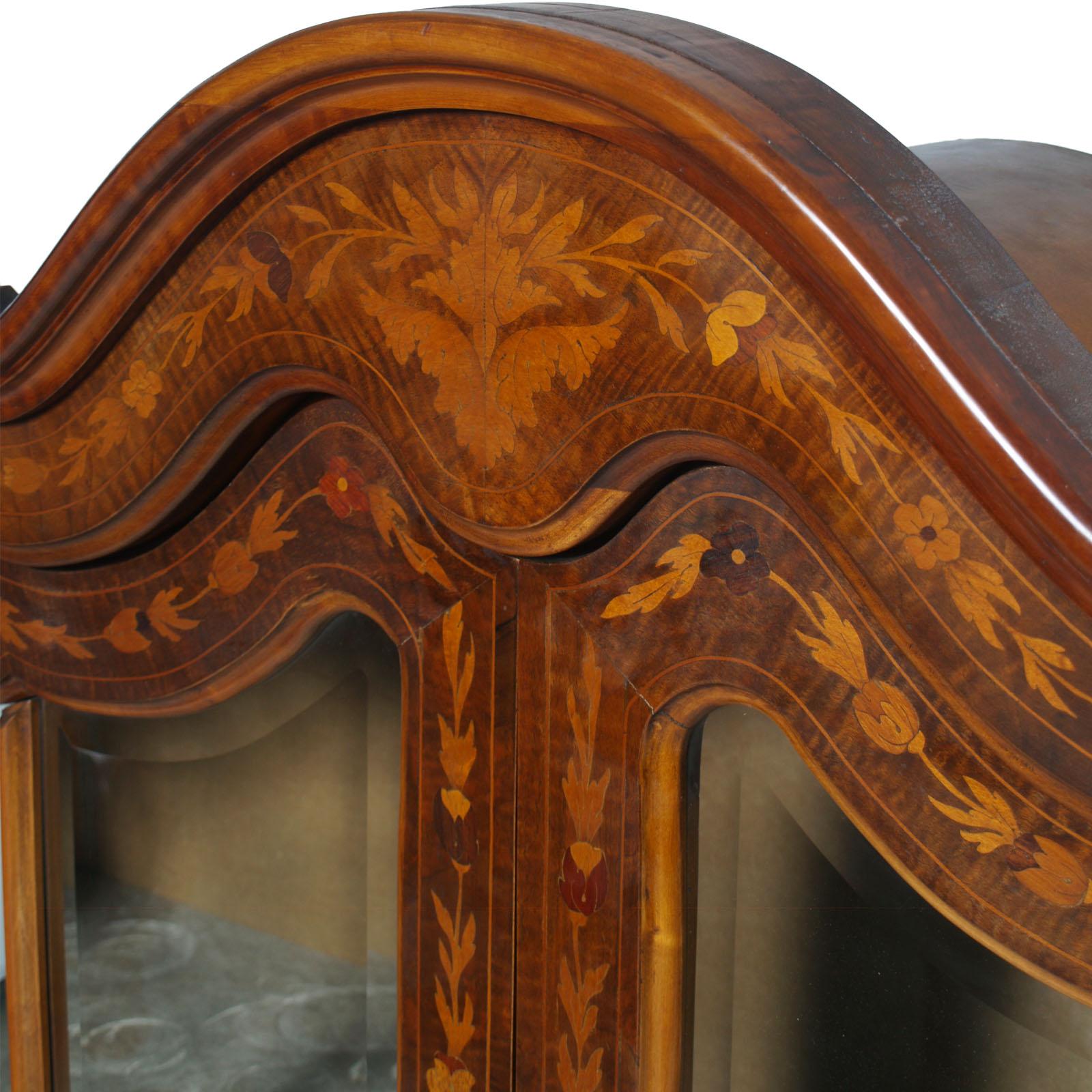 1930s Venetian Walnut Baroque Sideboard and Display Cabinet Richly Floral Inlaid For Sale 9