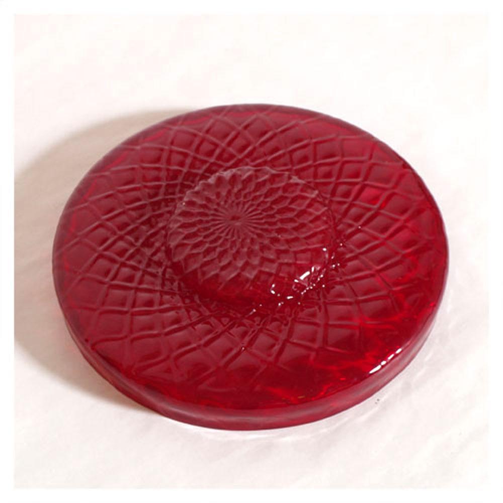 1950s Venini ruby red Murano glass, decorated with rose window, very particular centerpiece
Excellent conditions

Measures cm: cm Height 4, diameter 24 


History and curiosity: the passion for the art of glass Murano. What we offer is the