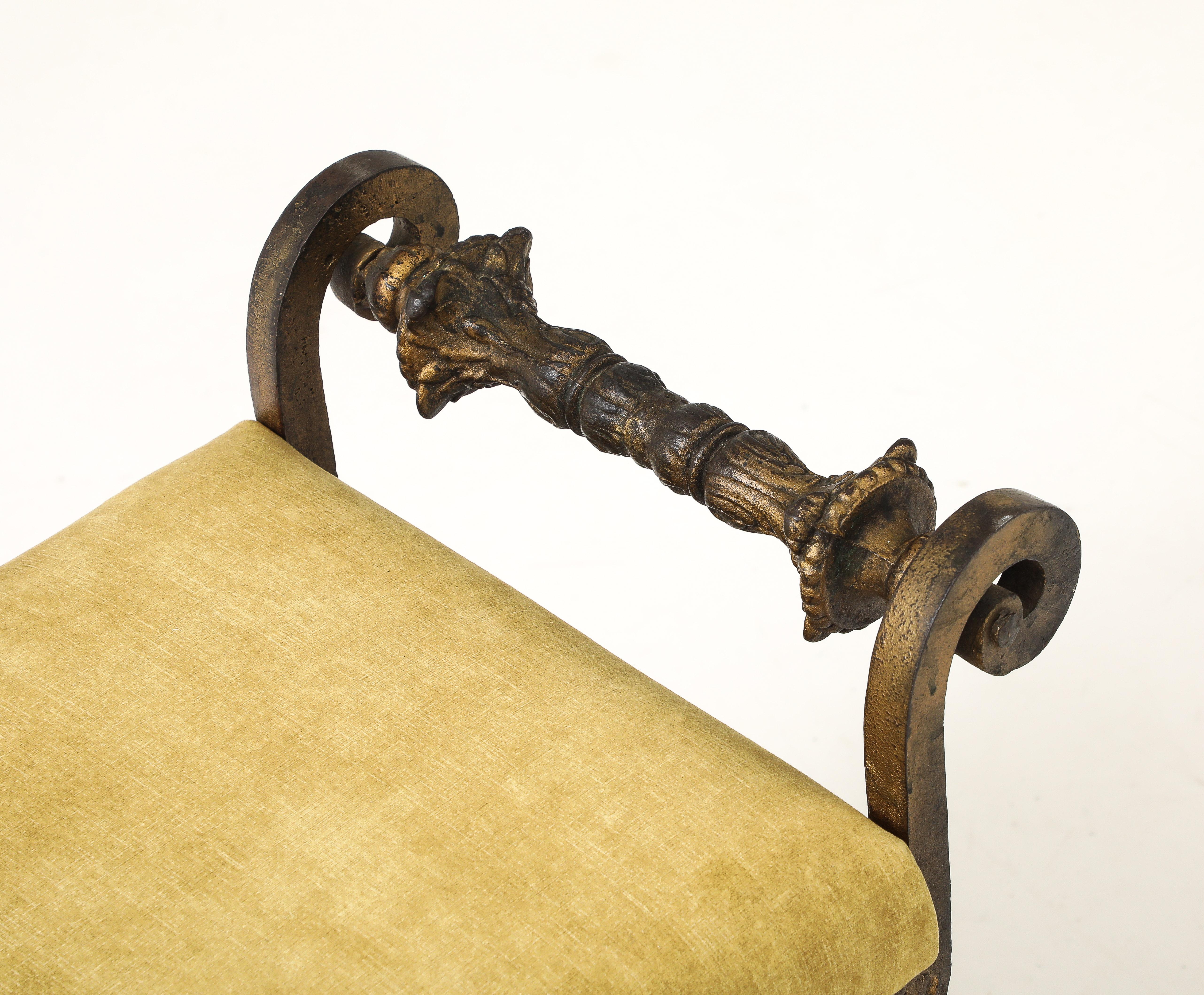 Banc italien en fer massif très lourd des années 1950 avec rangement en vente 11