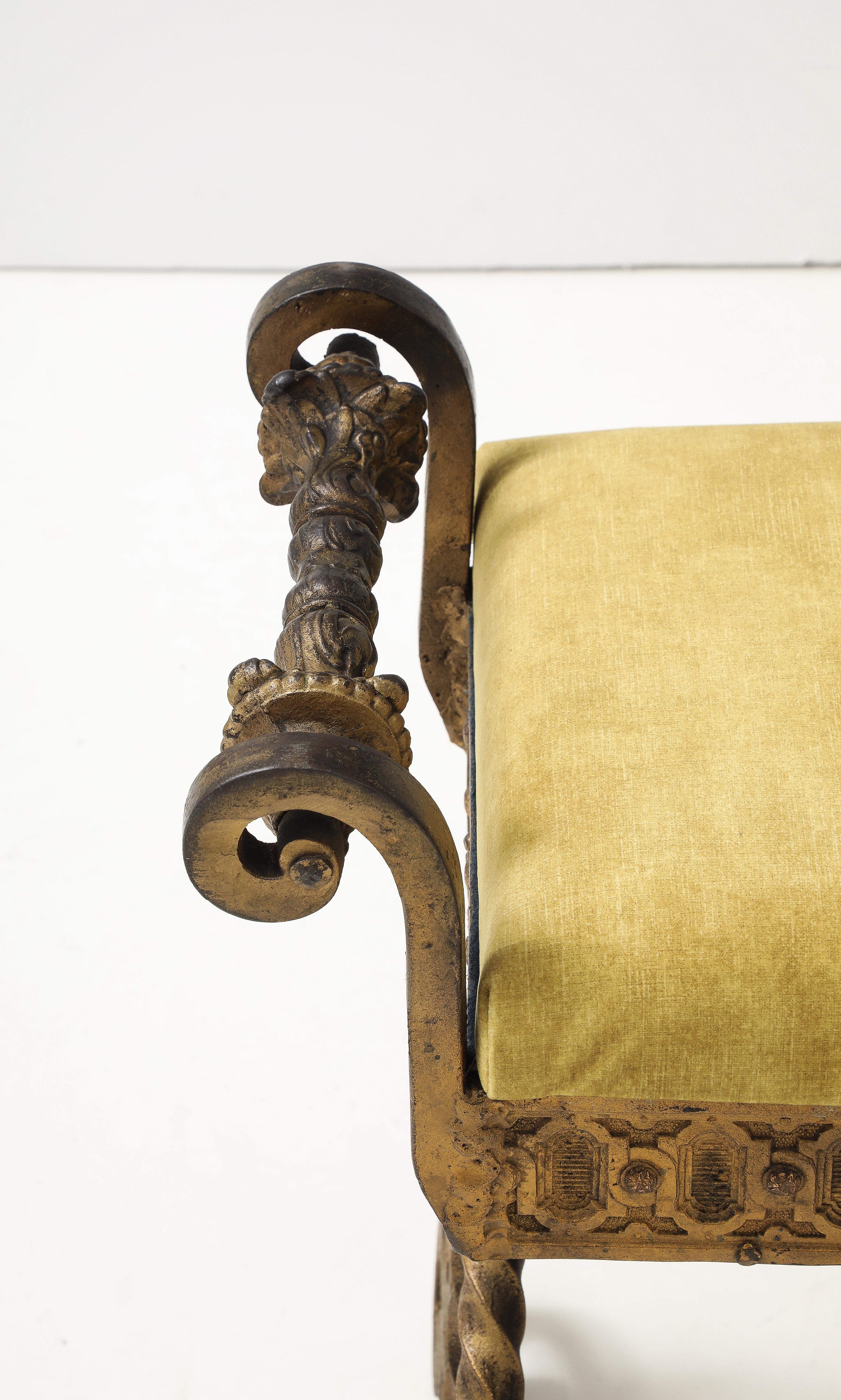 Banc italien en fer massif très lourd des années 1950 avec rangement en vente 14