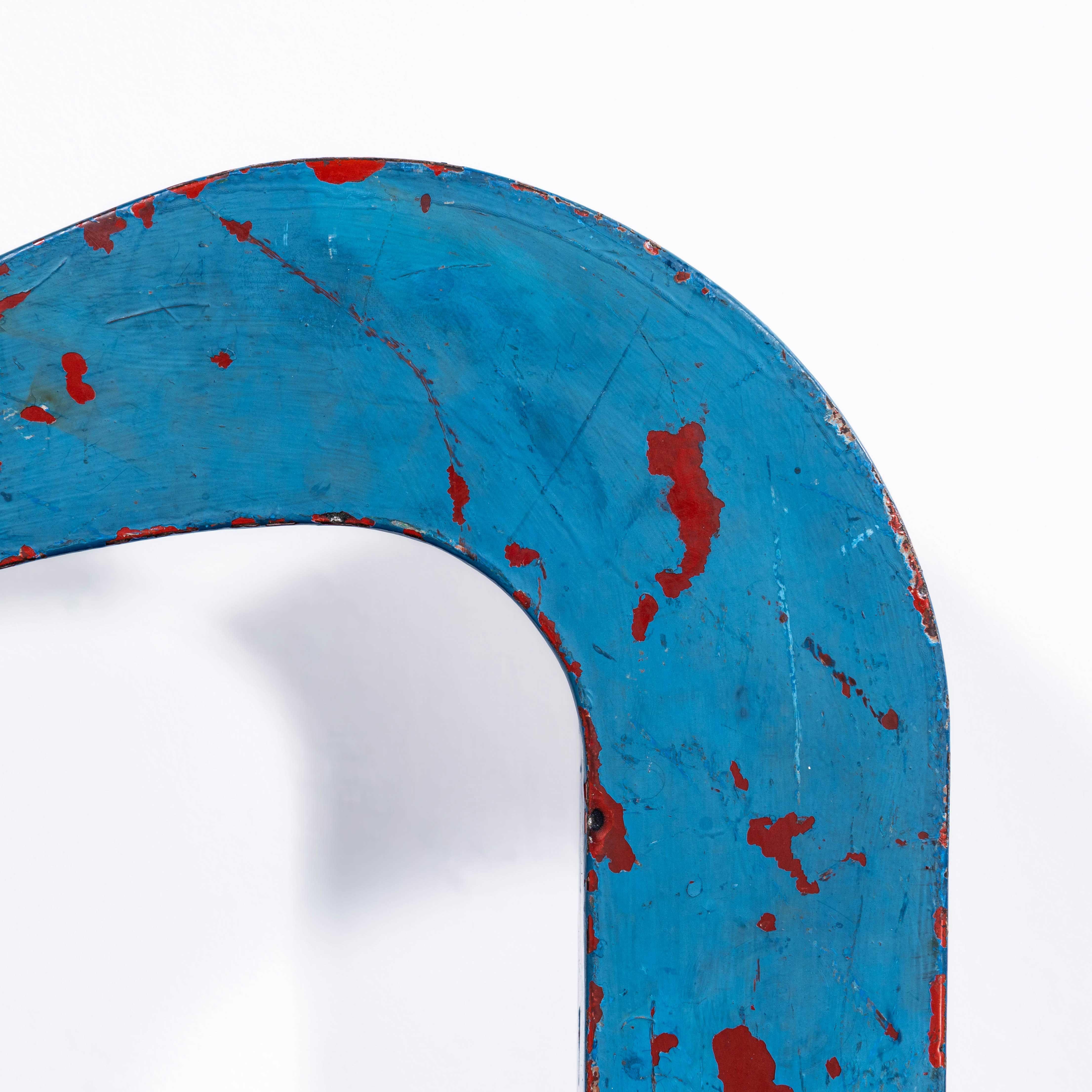 1950's Very Large Heavy Industrial Sign Letter - Blue N In Good Condition For Sale In Hook, Hampshire