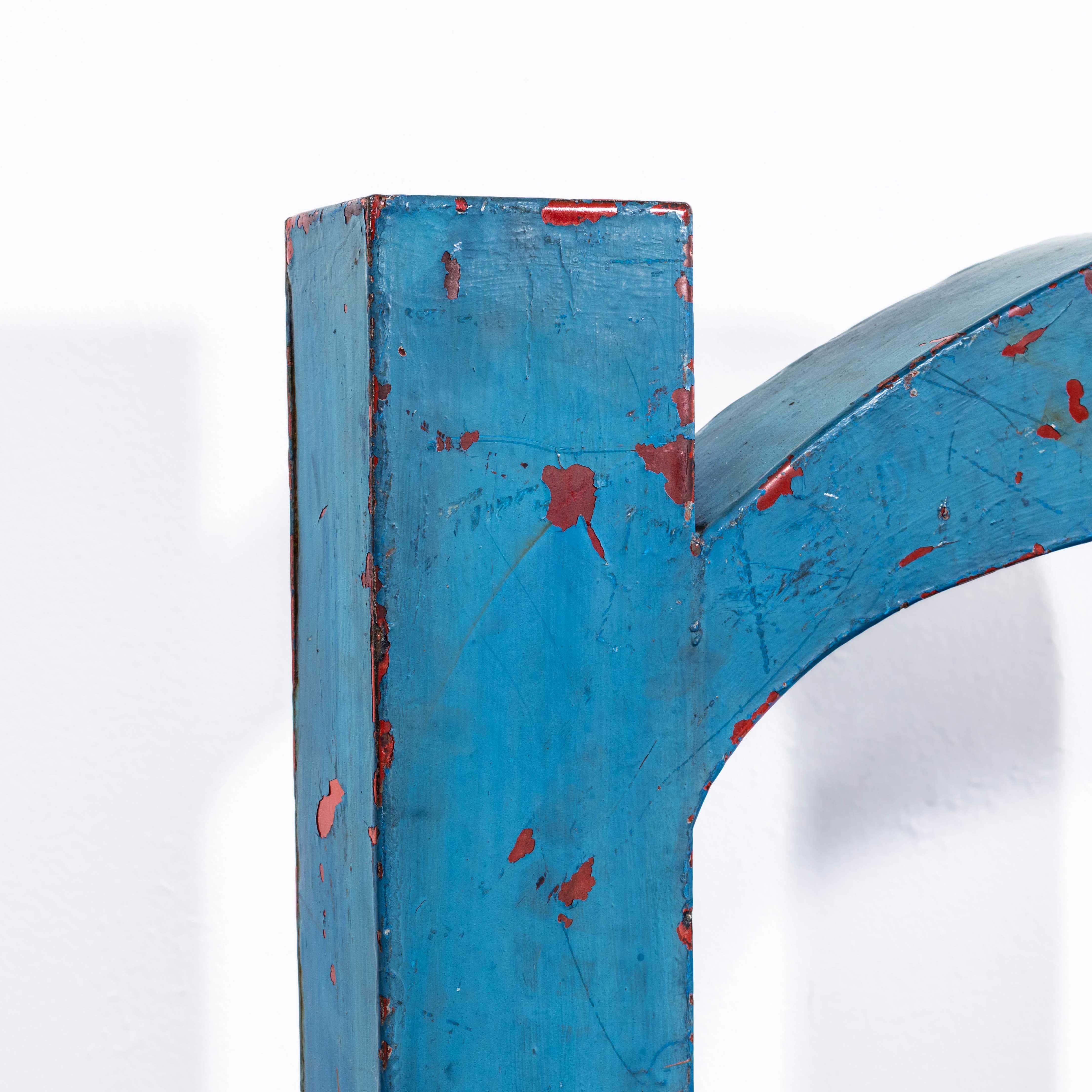 Mid-20th Century 1950's Very Large Heavy Industrial Sign Letter - Blue N For Sale