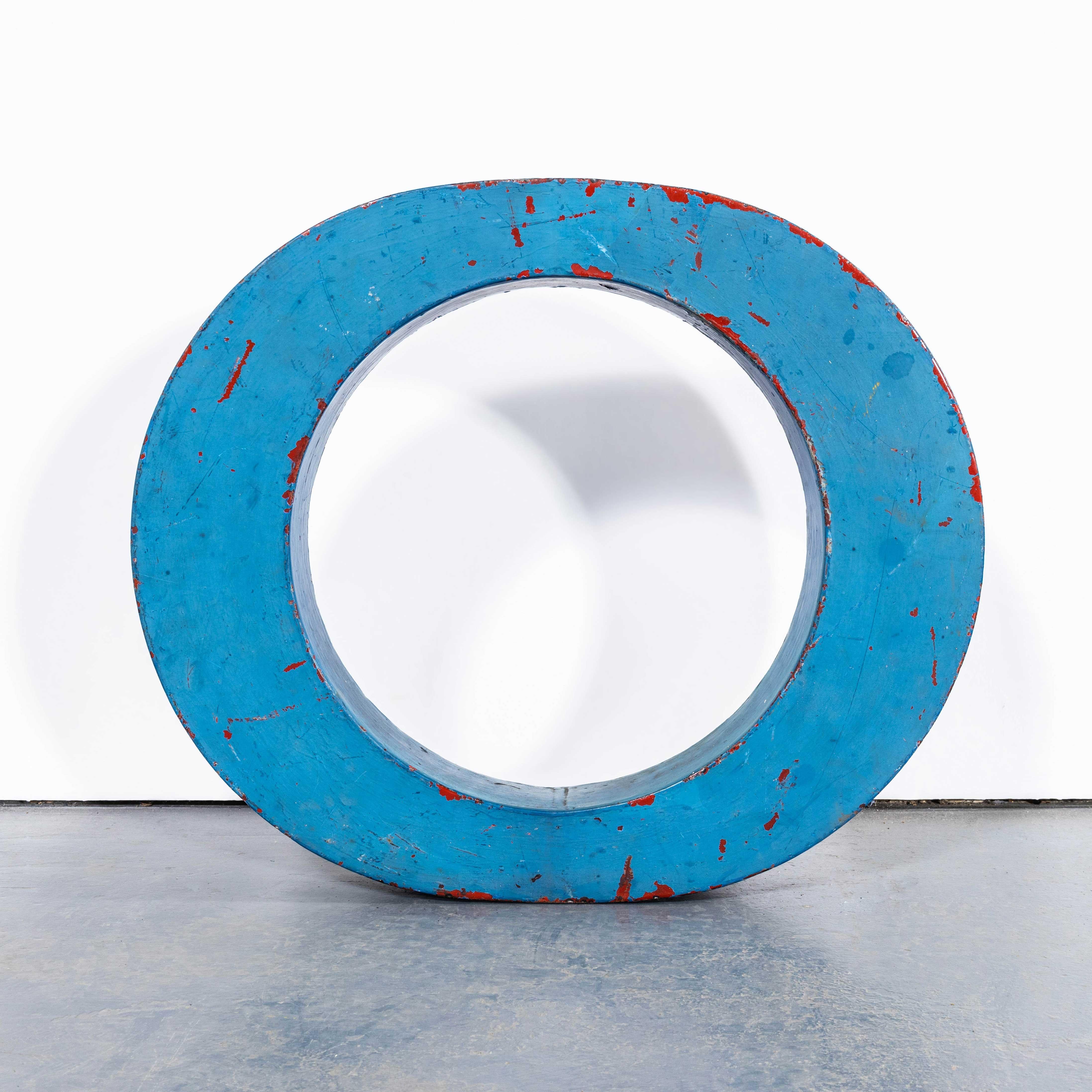 1950's Very Large Heavy Industrial Sign Letter - Blue O. Sourced in Belgium these are large heavy steel letters used as external signage. Approximate weight 25kg. Listing is for the one letter as photographed.

Workshop Report:
Our workshop team