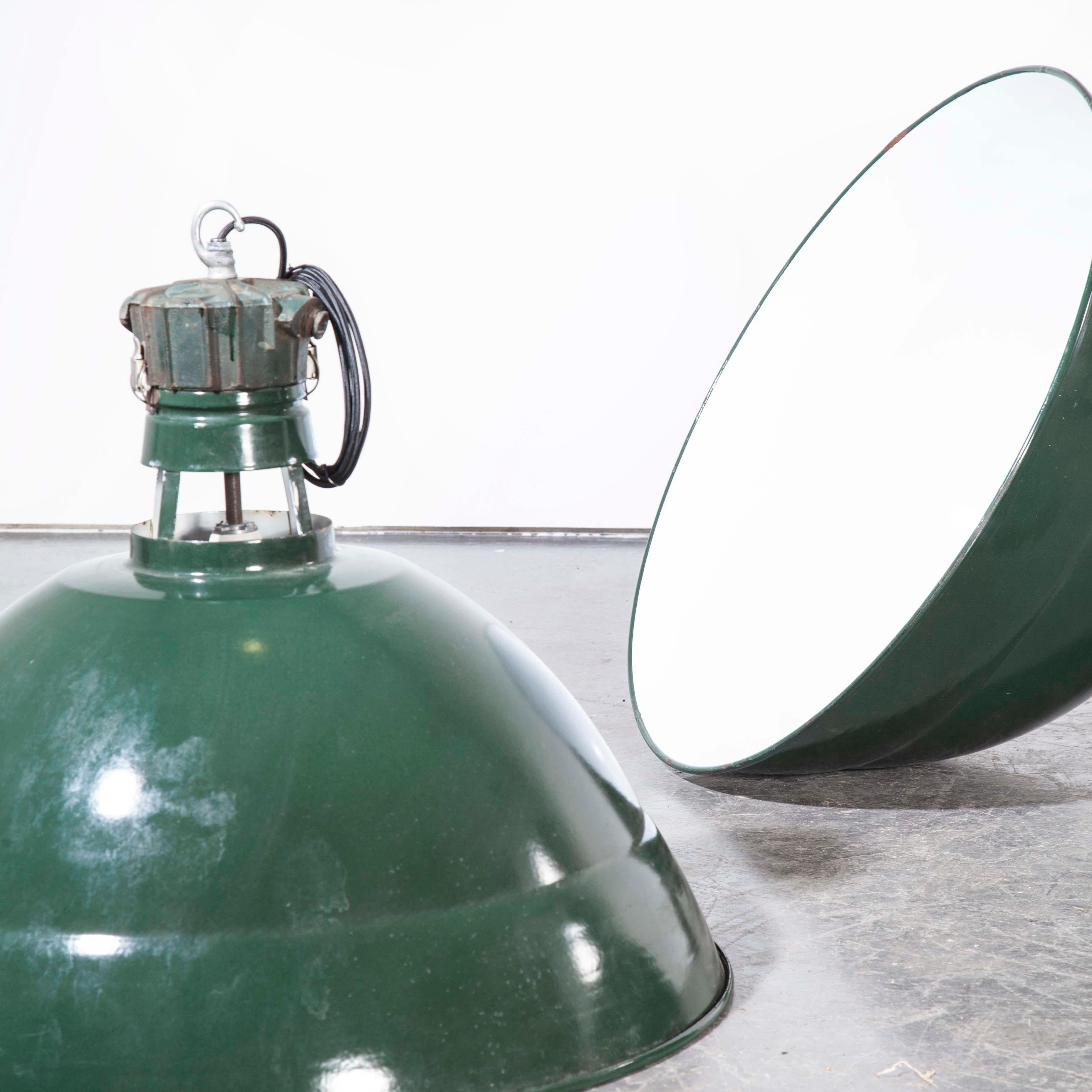 1950s Industrial Green French Enamel Ceiling Pendant Lamps/Light - Various Qty For Sale 1