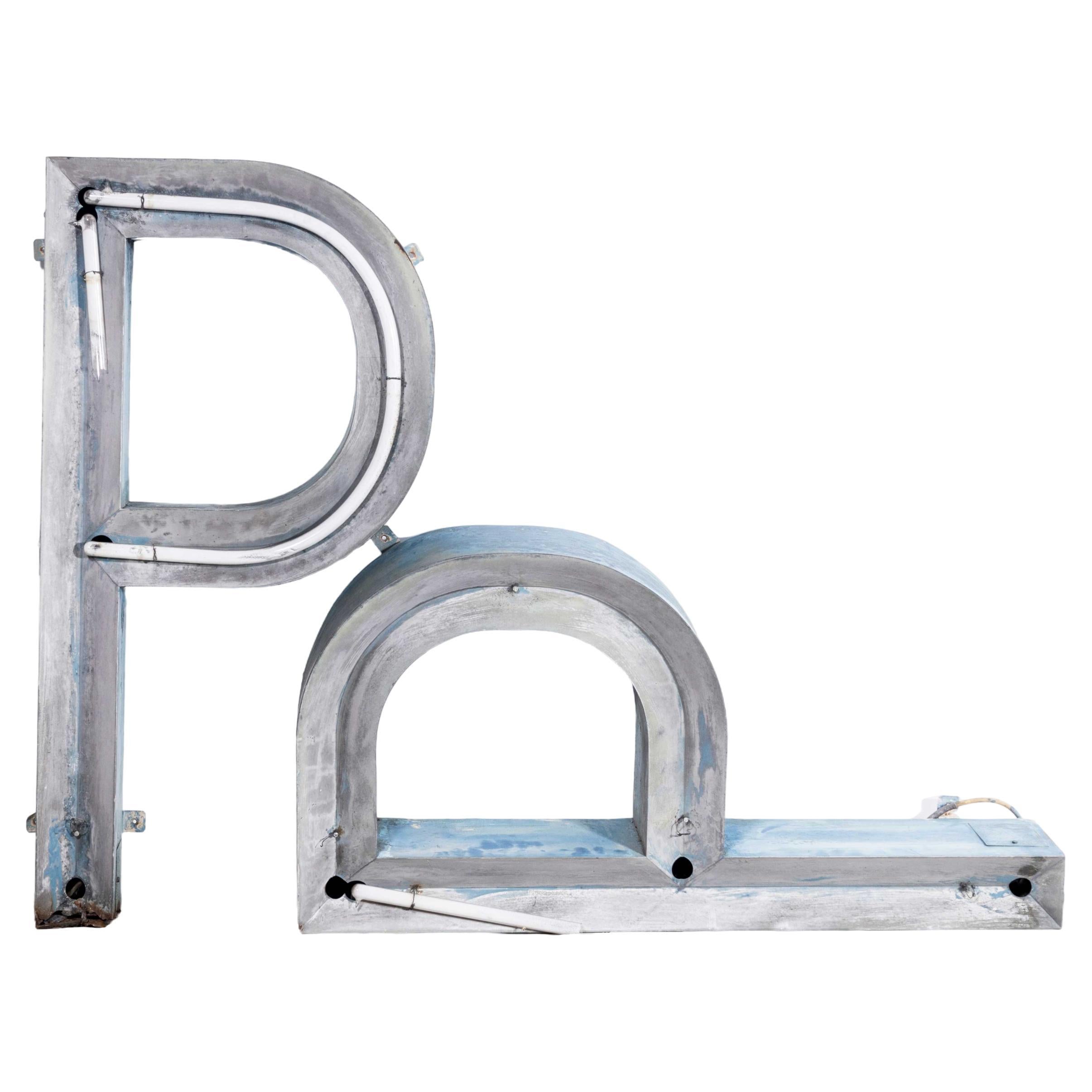 1950's Very Large Original Sign Letter P - One Meter High. For Sale