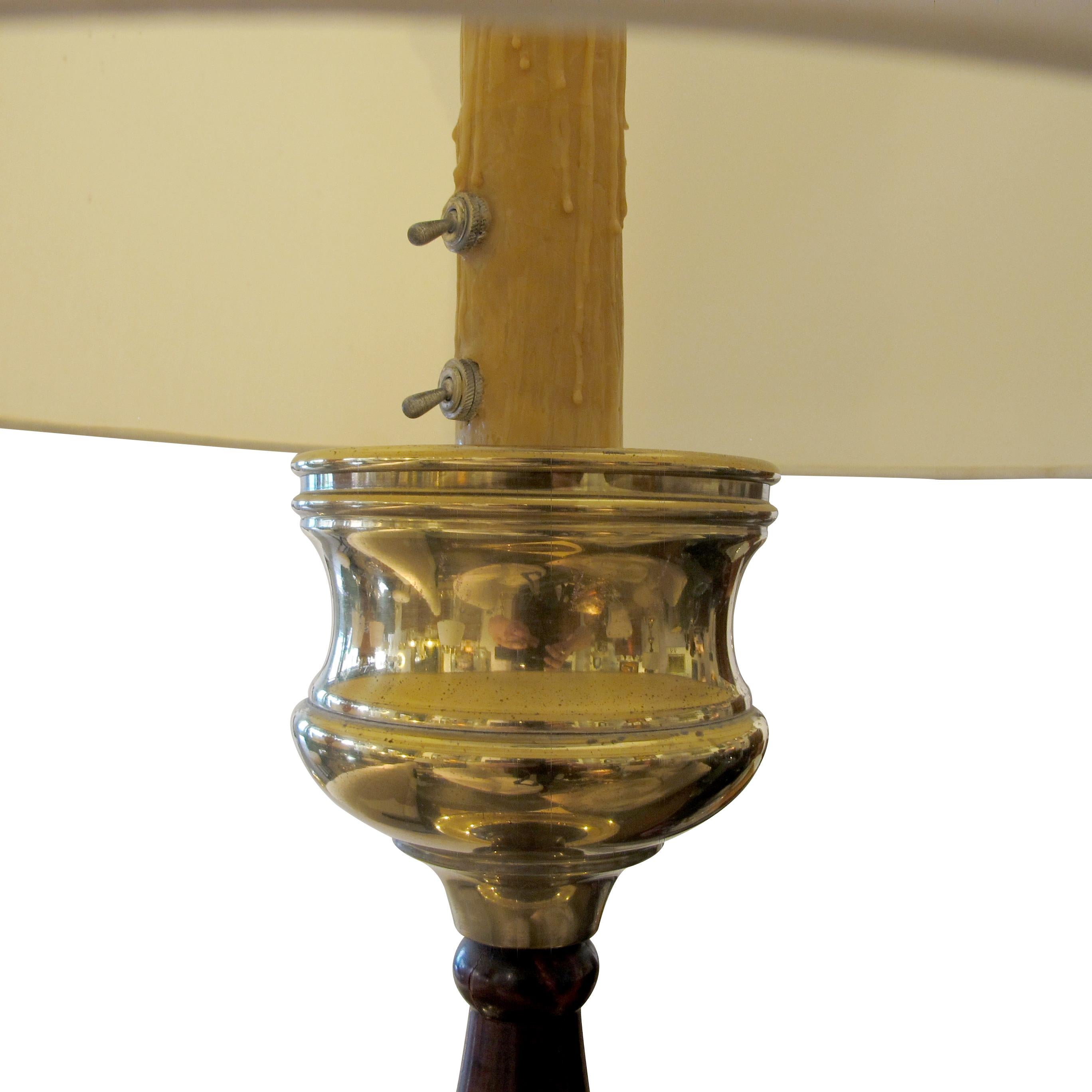 Milieu du XXe siècle 1950s Très grande paire de lampes de table en laiton et Wood, anglaises en vente