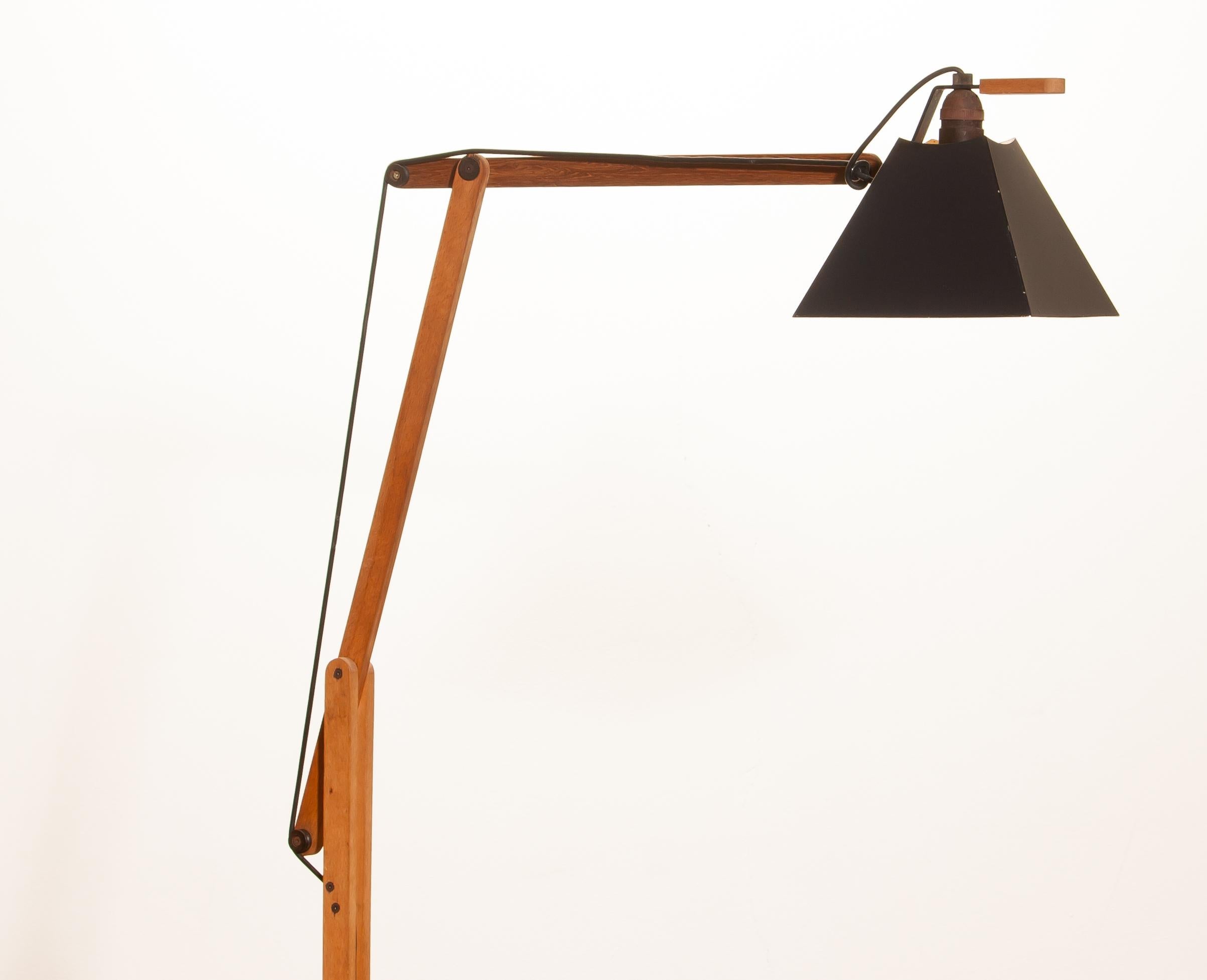 1950s, Very Rare Teak and Metal Floor Lamp by Luxus In Excellent Condition In Silvolde, Gelderland