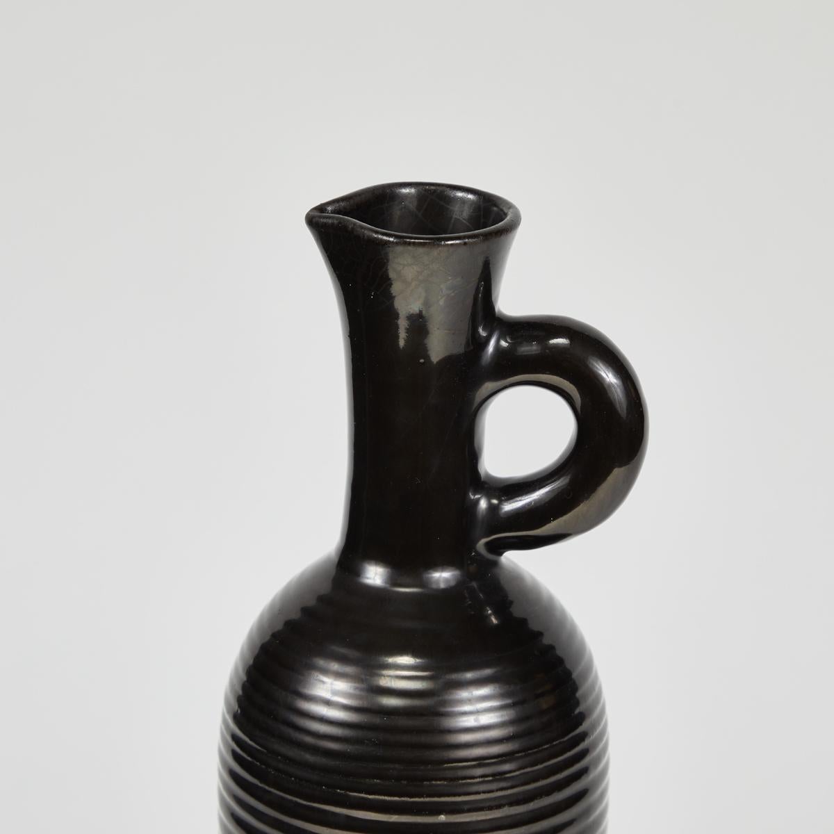 Mid Century Modern Black Ceramic Vessel from England  In Good Condition In Los Angeles, CA