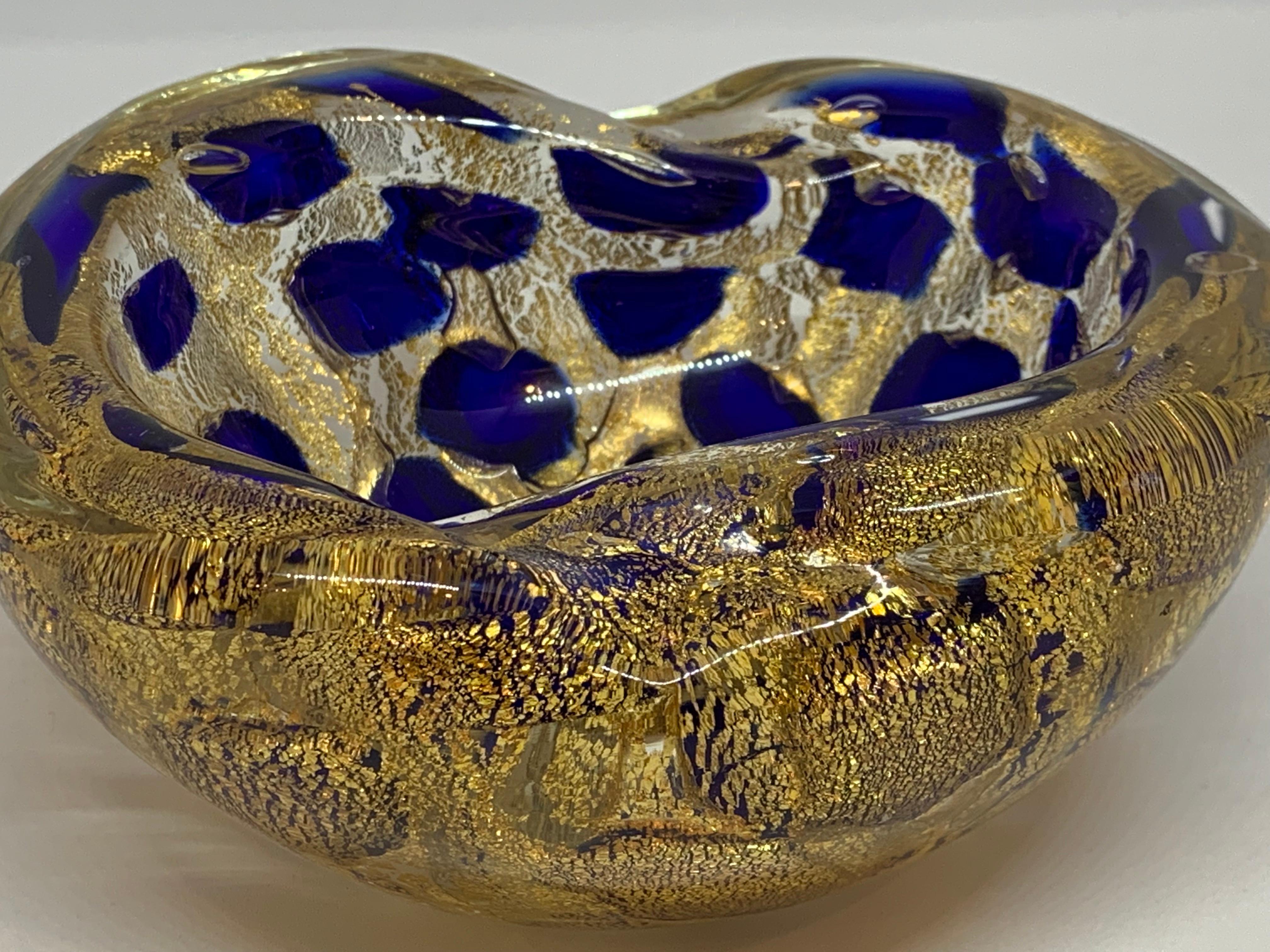 1950s Vibrant Cobalt Blue and Gold Murano Ashtray Bowl by Barovier and Toso 5