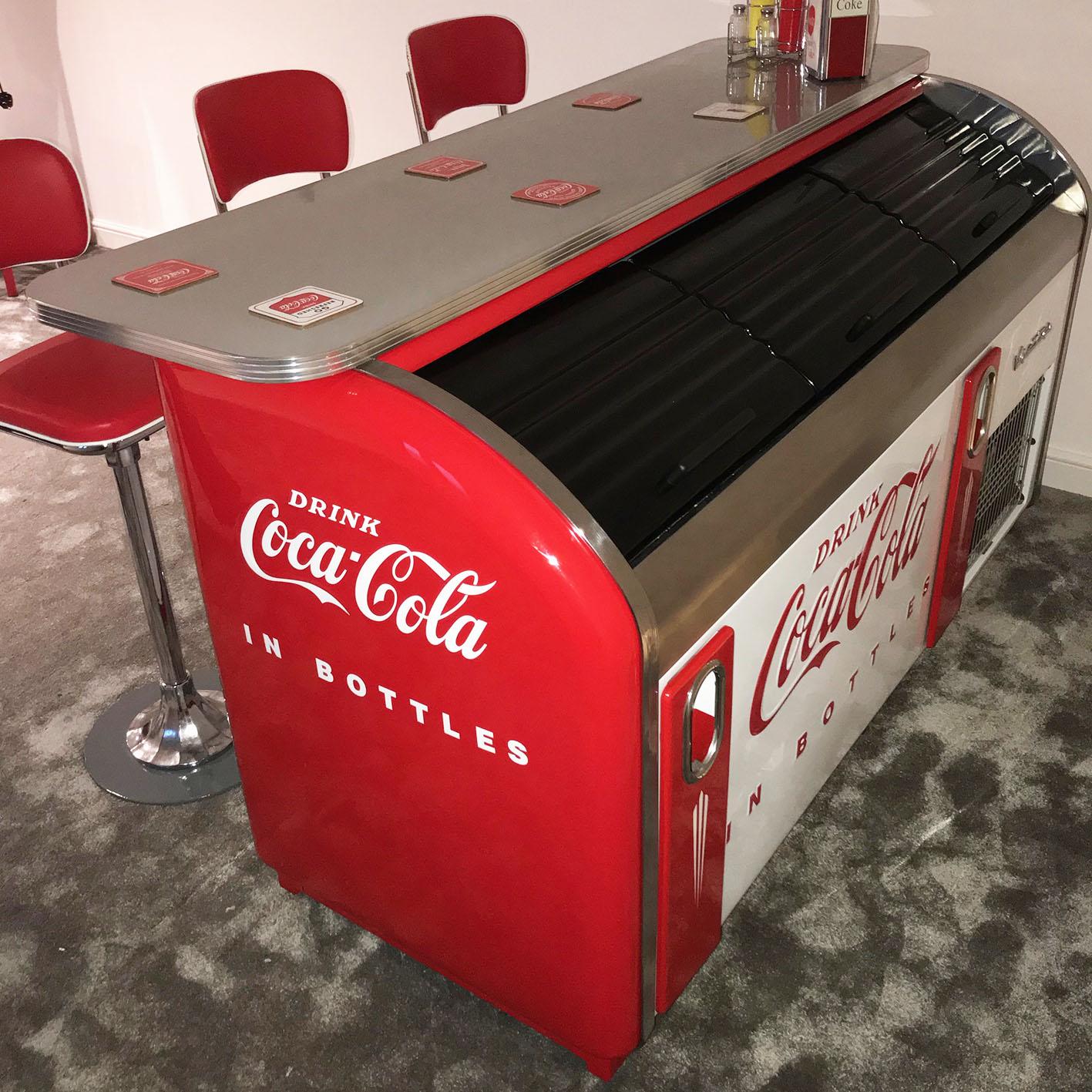 Mid-20th Century 1950s Victor C-31 Coca-Cola Bar For Sale