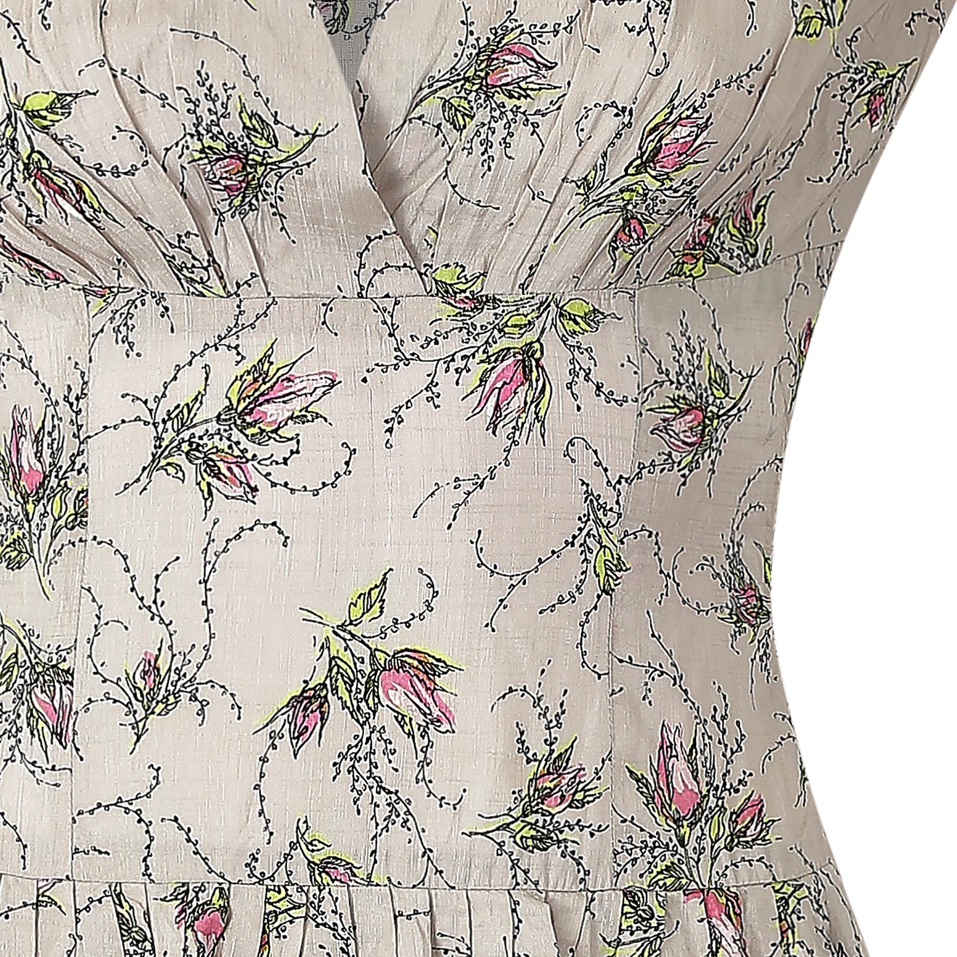 Women's 1950s Victor Josselyn Silk Floral Rose Spray Print Dress For Sale