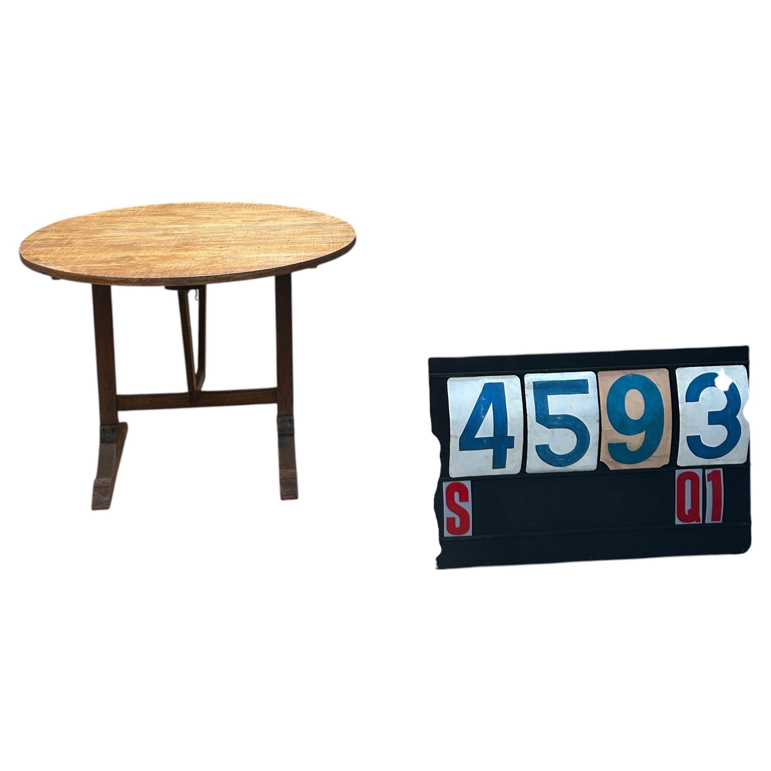Table de dégustation à abattants « Vigneron » des années 1950 en vente