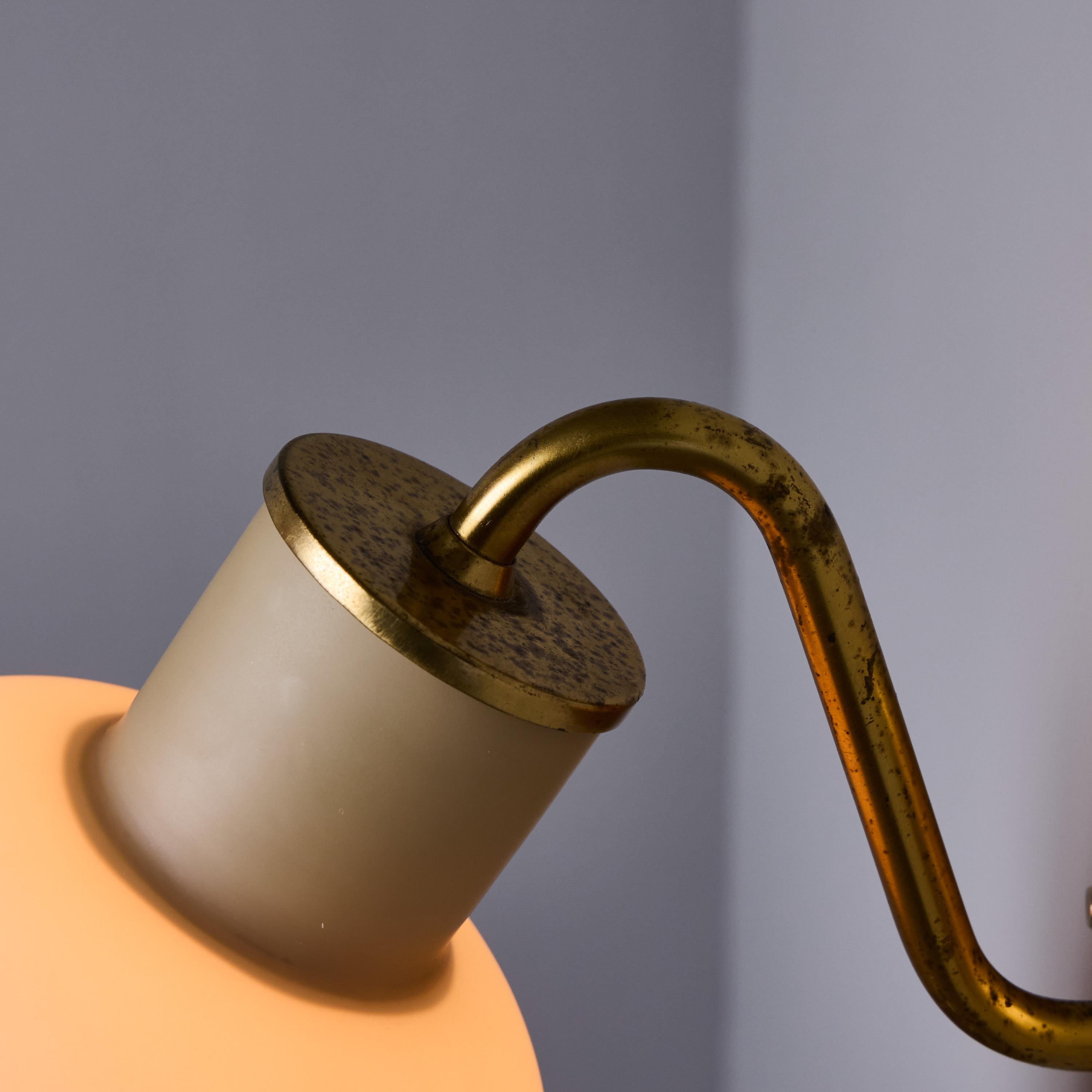1950 Vilhelm Lauritzen 'Christiansborg', lampade in ottone e vetro per Louis Poulsen in vendita 7