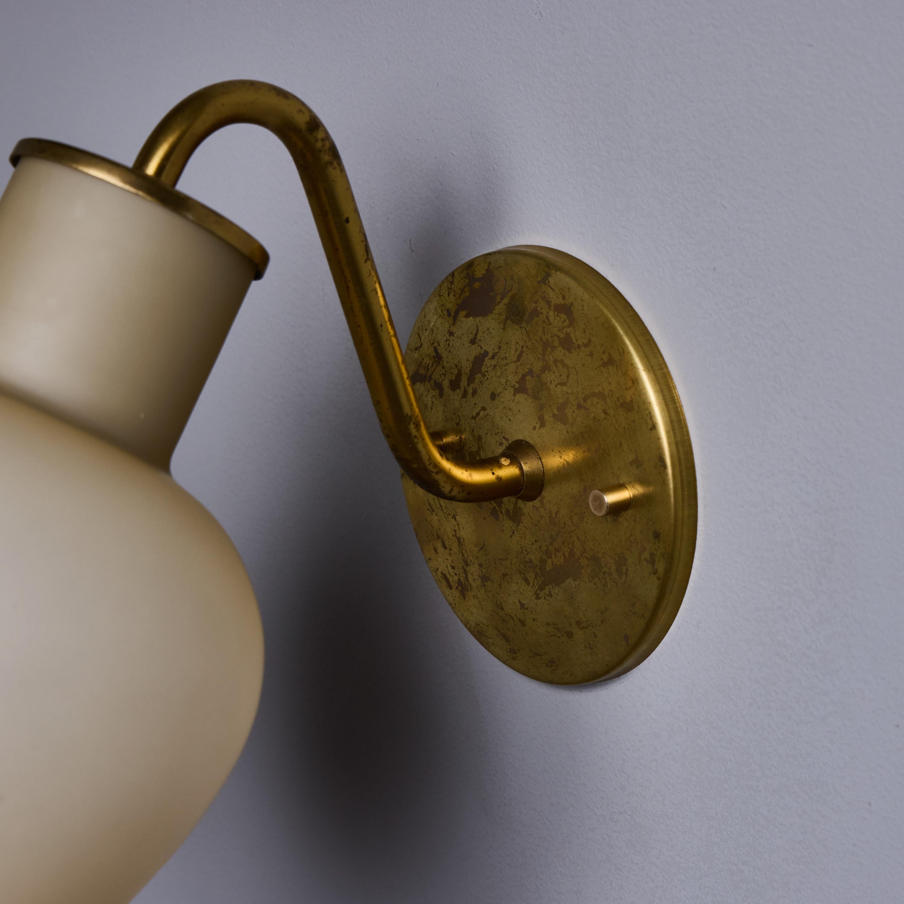 1950 Vilhelm Lauritzen 'Christiansborg', lampade in ottone e vetro per Louis Poulsen in vendita 9