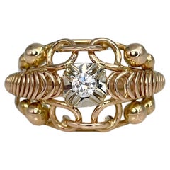 1950er Jahre Vintage durchbrochener Cocktailring aus 18 Karat Gelbgold mit 0,09 Karat Diamanten