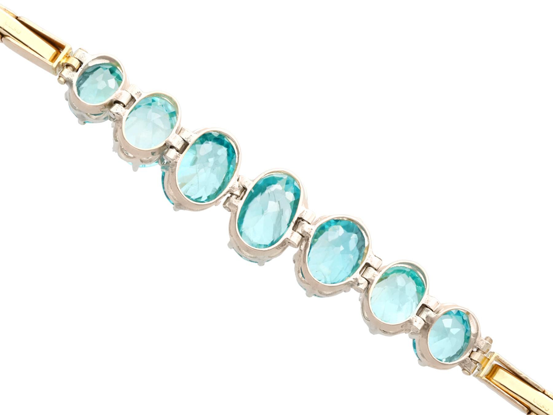 1950s Vintage 19.56ct Oval Cut Blue Zircon Yellow Gold Bracelet In Excellent Condition For Sale In Jesmond, Newcastle Upon Tyne