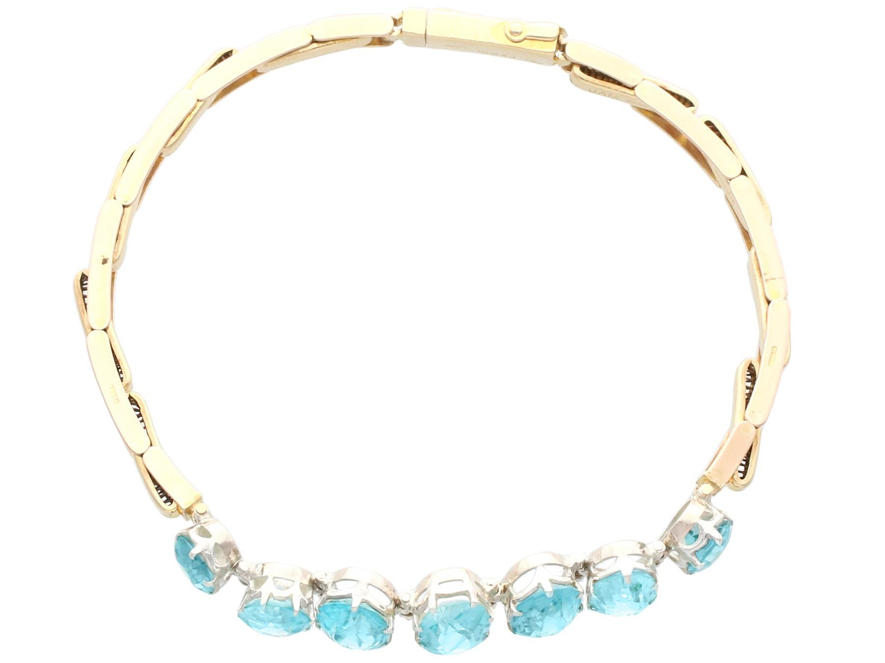 1950s Vintage 19.56ct Oval Cut Blue Zircon Yellow Gold Bracelet For Sale 1