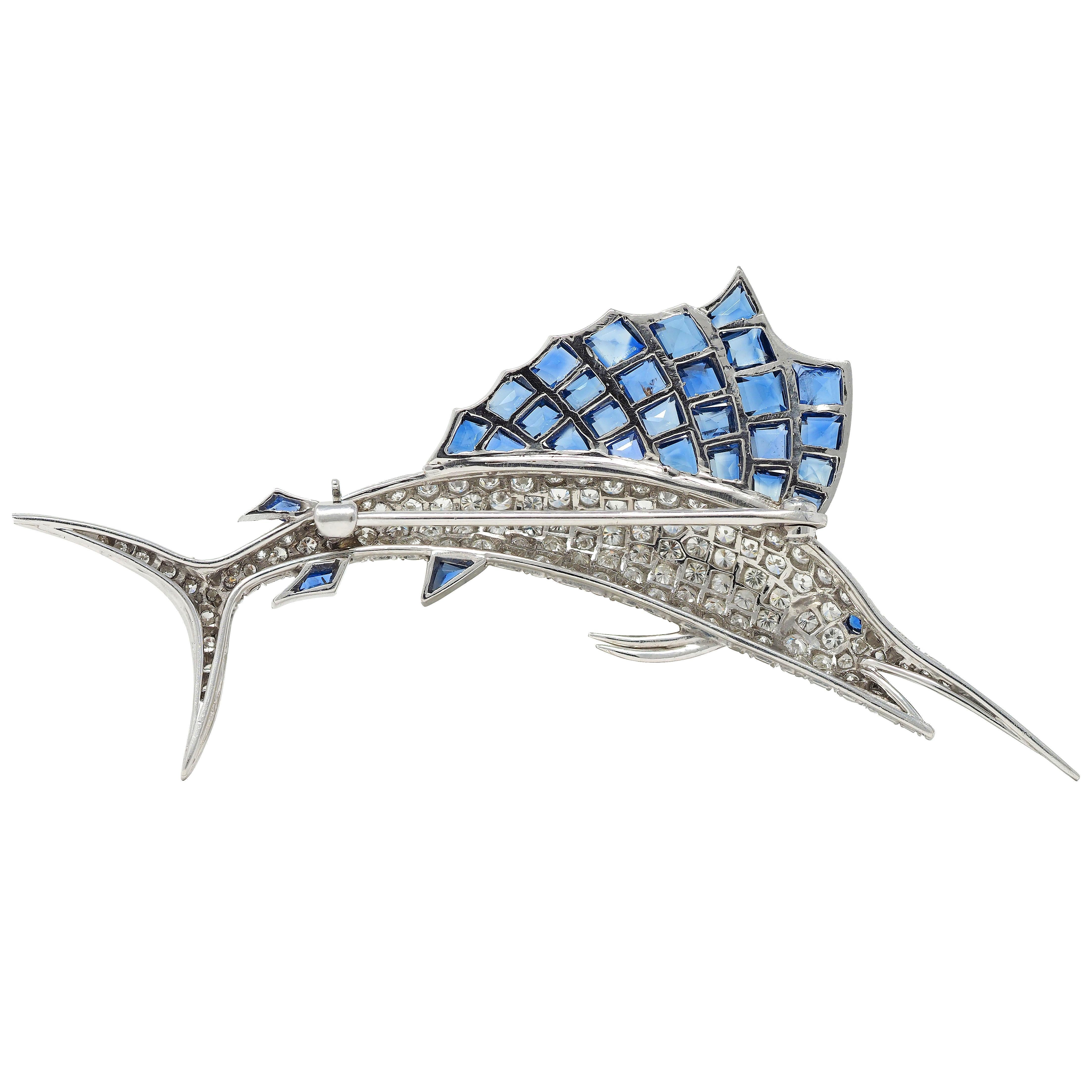 1950's Vintage 9.33 CTW Diamond Sapphire Platinum Unisex Sailfish Fish Brooch In Excellent Condition For Sale In Philadelphia, PA