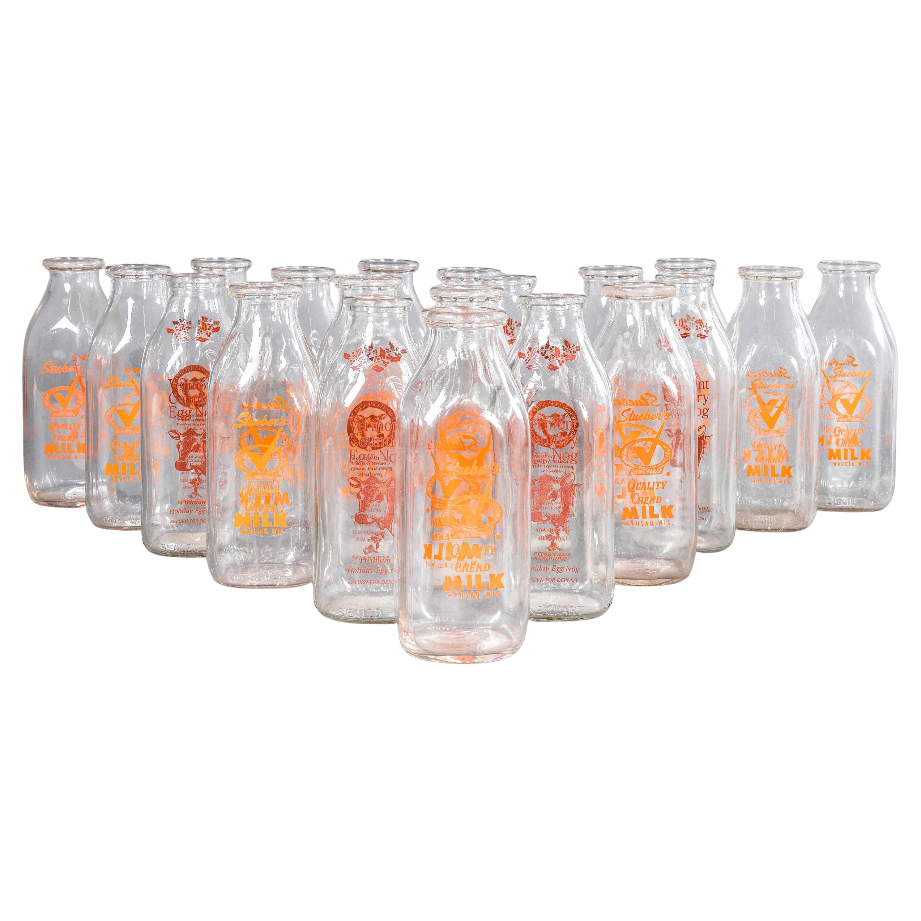 Botellas de leche publicitarias americanas vintage de los años 50 - Gran cantidad disponible en venta