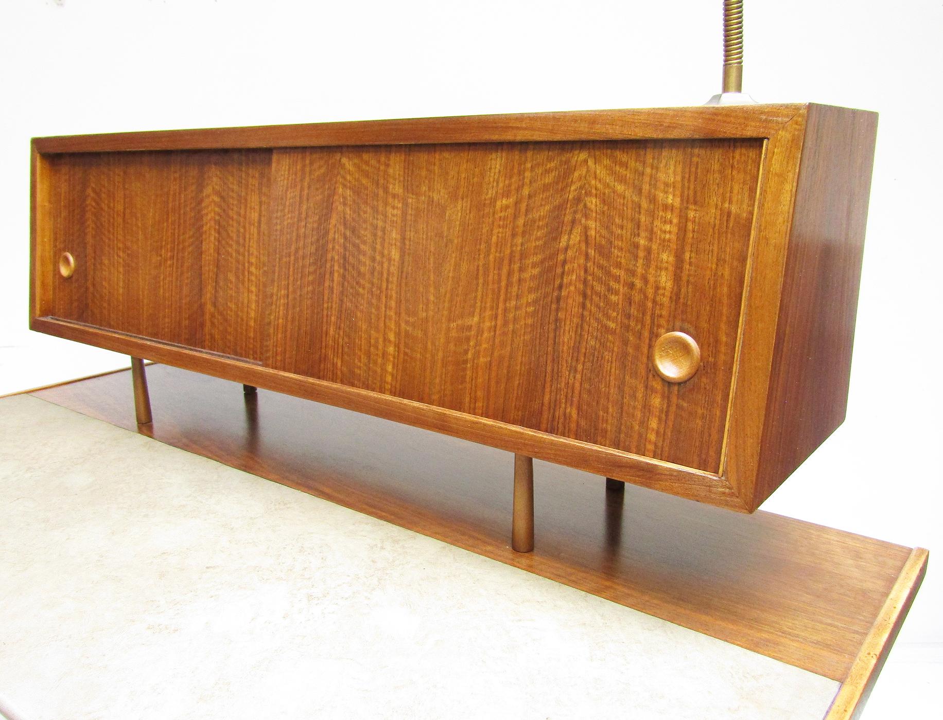 1950s Vintage Atomic Desk in Walnut with Floating Cabinet & Lamp In Good Condition In Shepperton, Surrey